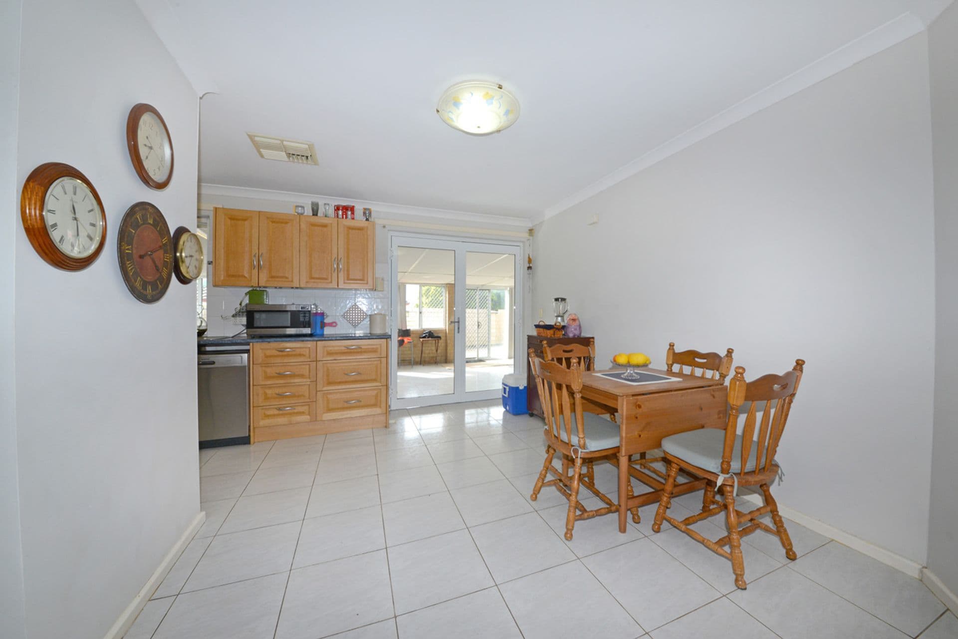 11 Whiston Crescent, Clarkson, WA, 6030, Clarkson - Thumbnail 7