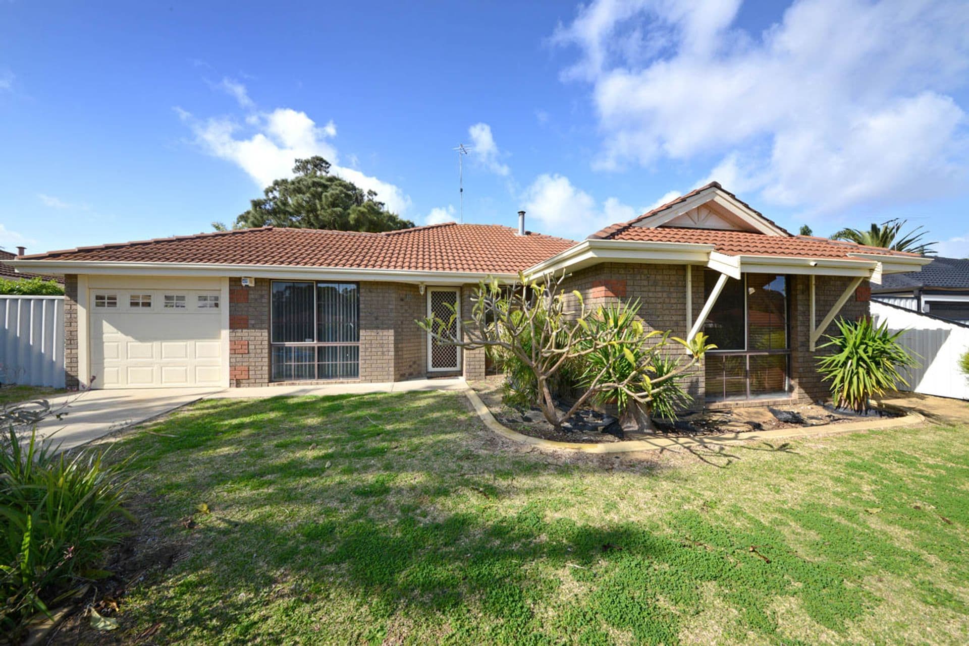 18 Shinners Green, Clarkson, WA, 6030, Clarkson - Image 1