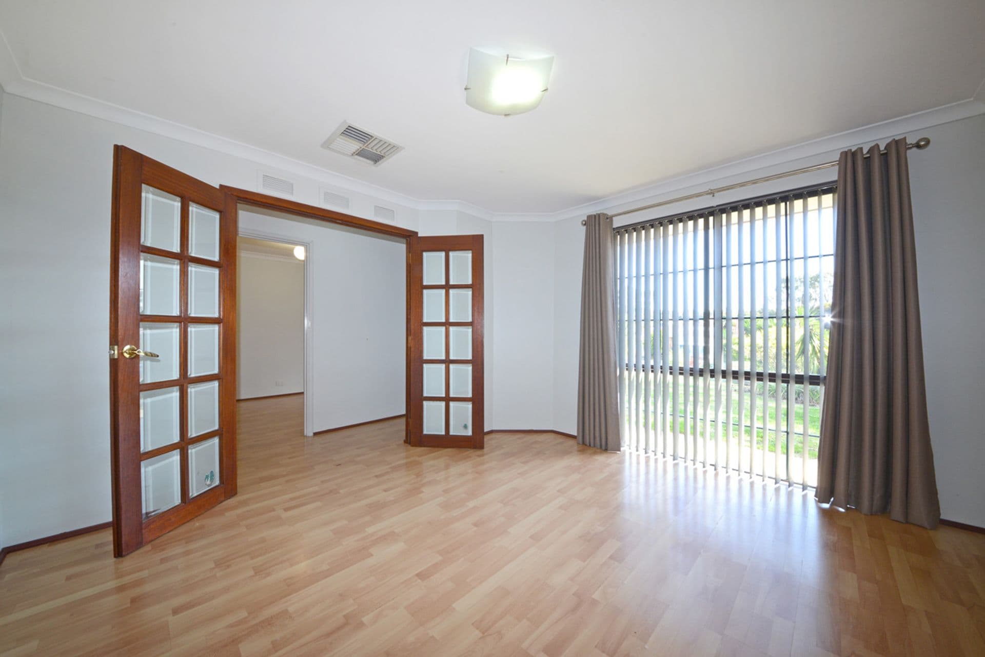 18 Shinners Green, Clarkson, WA, 6030, Clarkson - Thumbnail 4