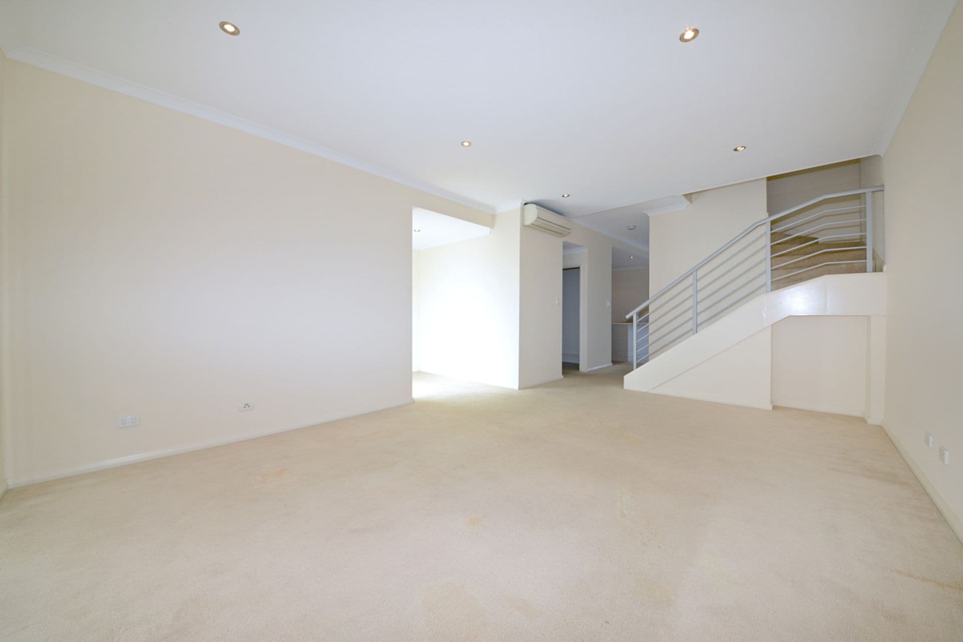 63 Gaudi Way, Clarkson, WA, 6030, Clarkson - Thumbnail 4