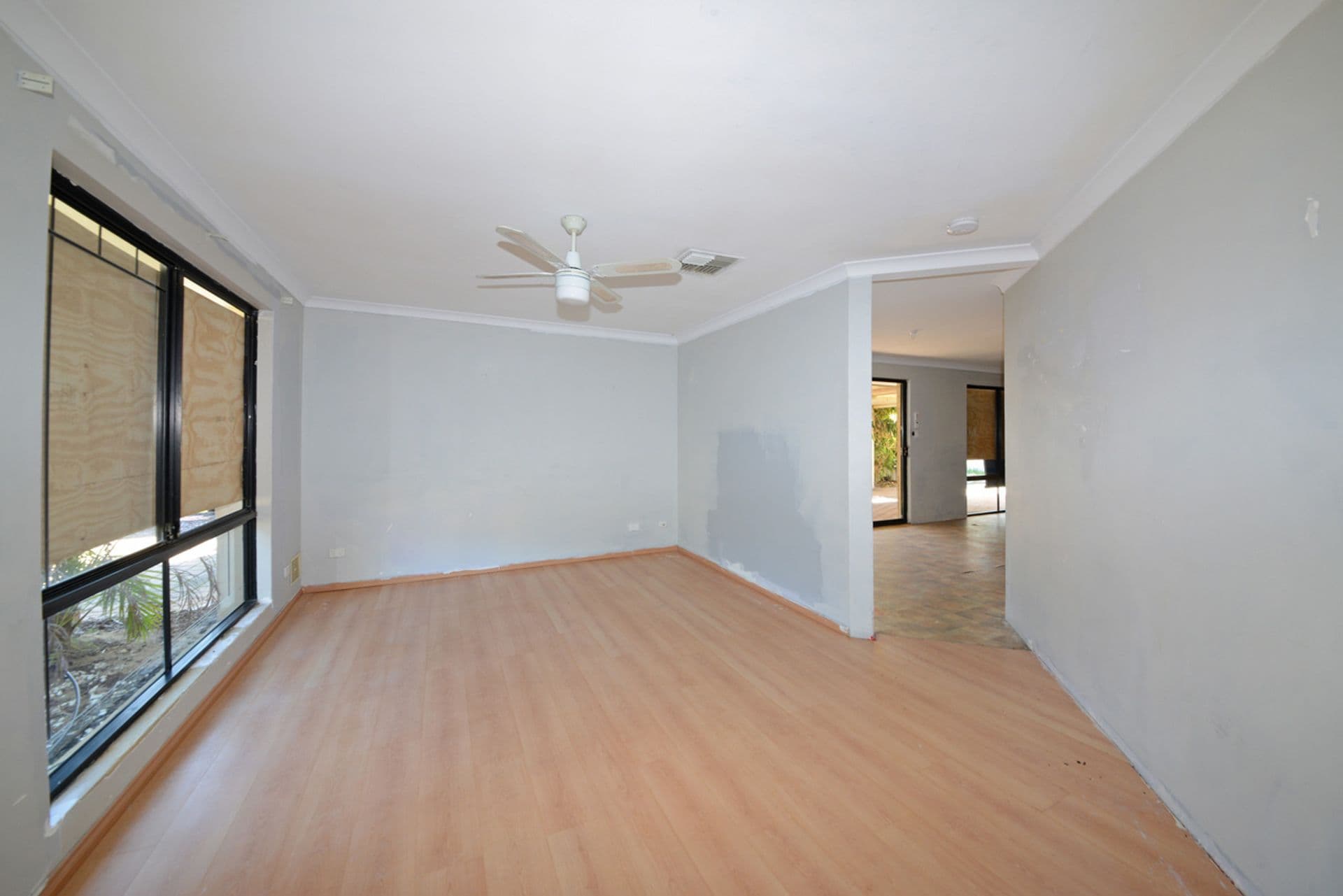 2 Canopy Court, Banksia Grove, WA, 6031, Banksia Grove - Thumbnail 3