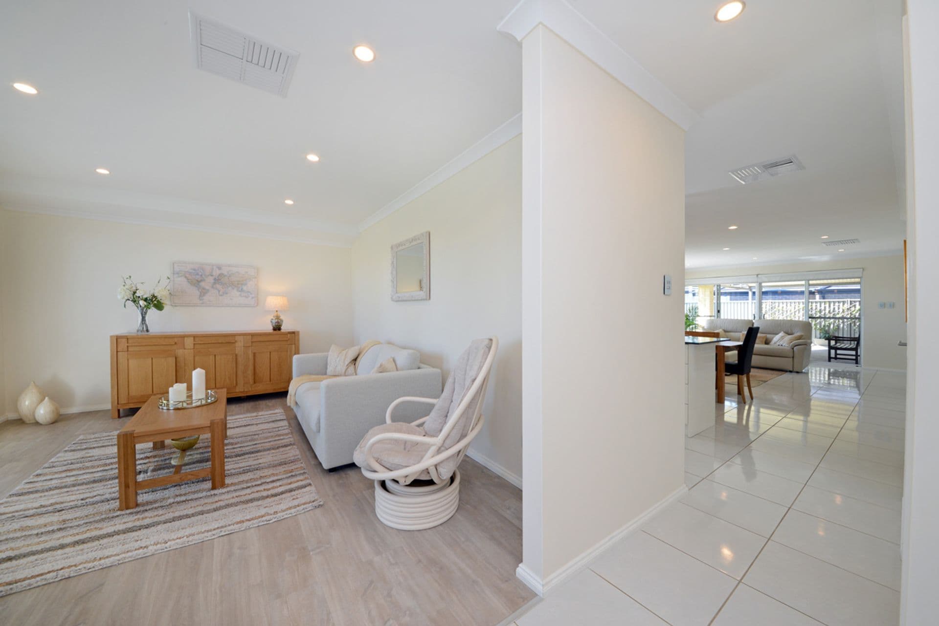 Unit 1, Ocean Keys Commercial Centre, 1868 Marmion Avenue, Clarkson, WA, 6030, Clarkson - Thumbnail 2