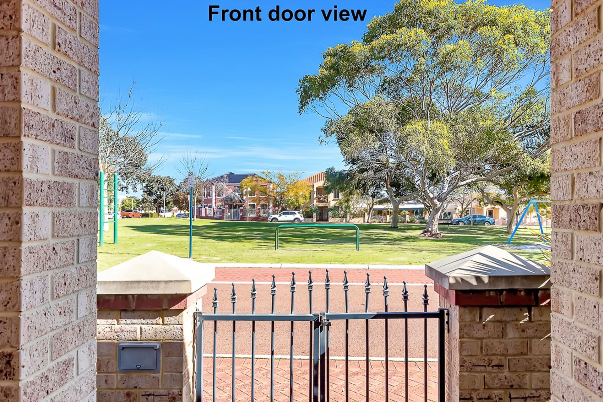 4 Finchley Terrace, Joondalup, WA, 6027, Joondalup - Thumbnail 2