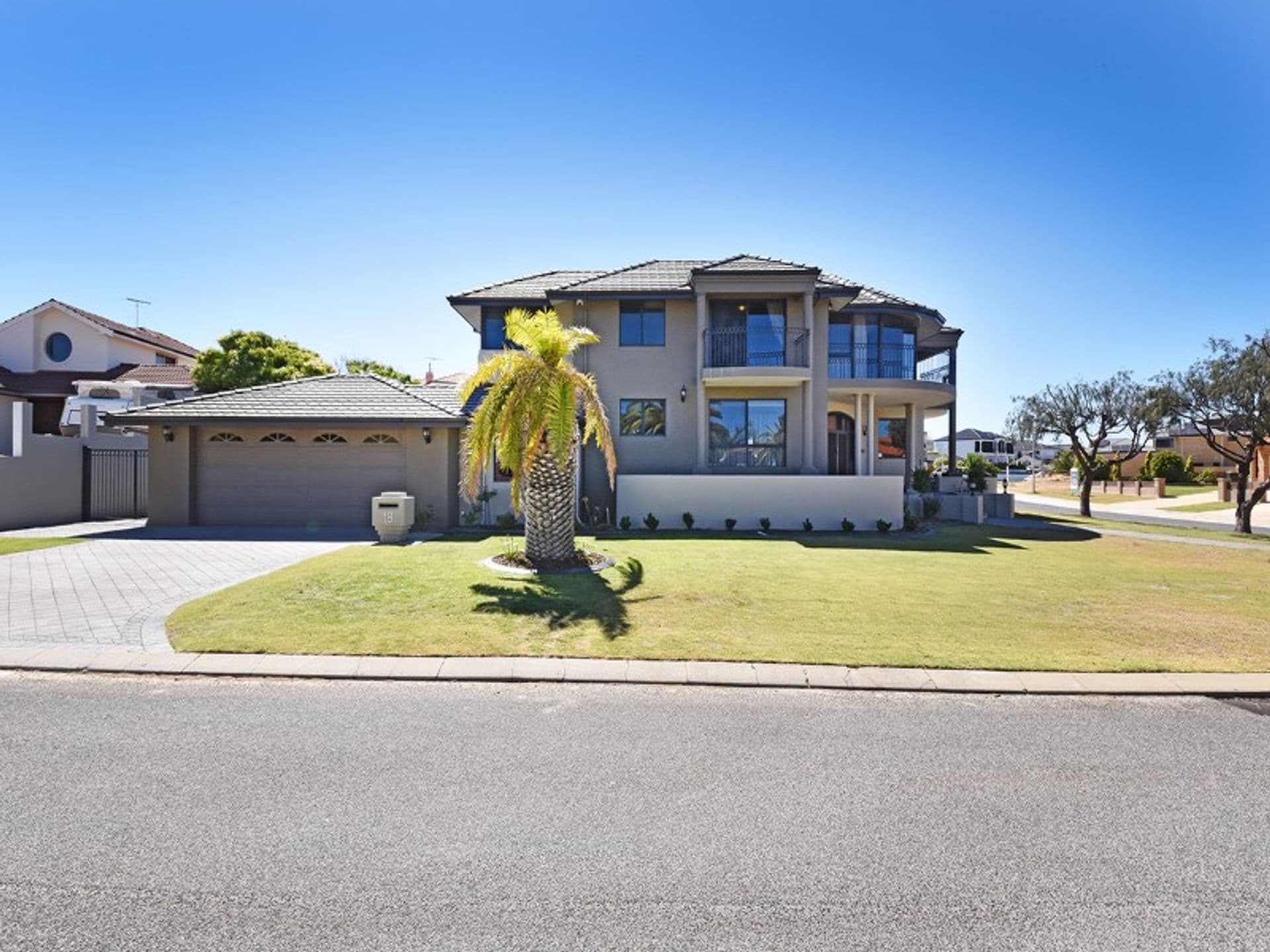 18 Kinsale Drive, Mindarie, WA, 6030, Mindarie - Thumbnail 3