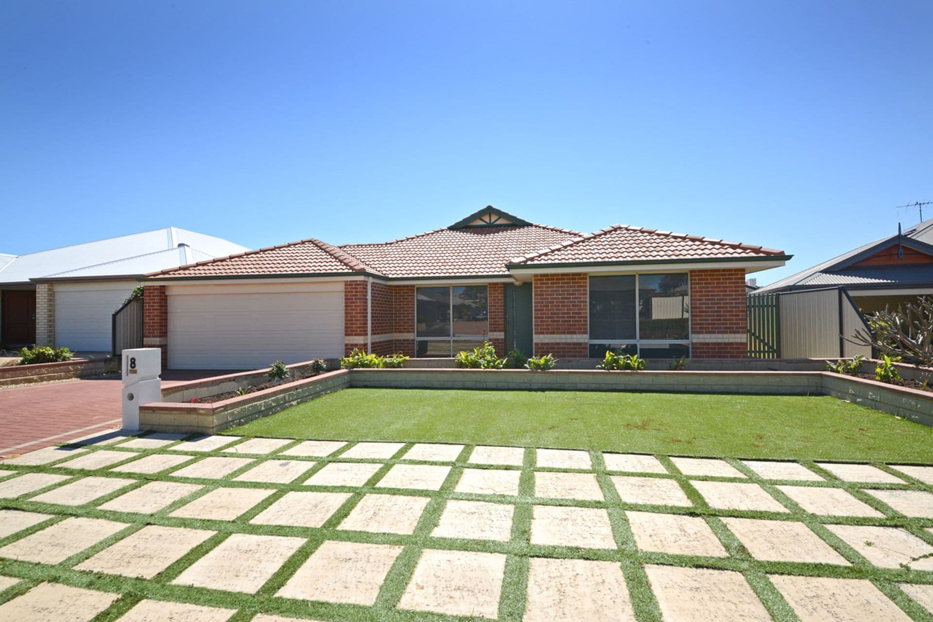 8 Airlie Chase, Clarkson, WA, 6030, Clarkson - Image 1