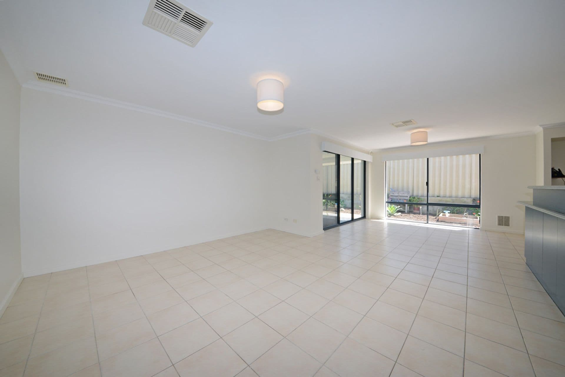 7 Medstead Way, Butler, WA, 6036, Butler - Thumbnail 8