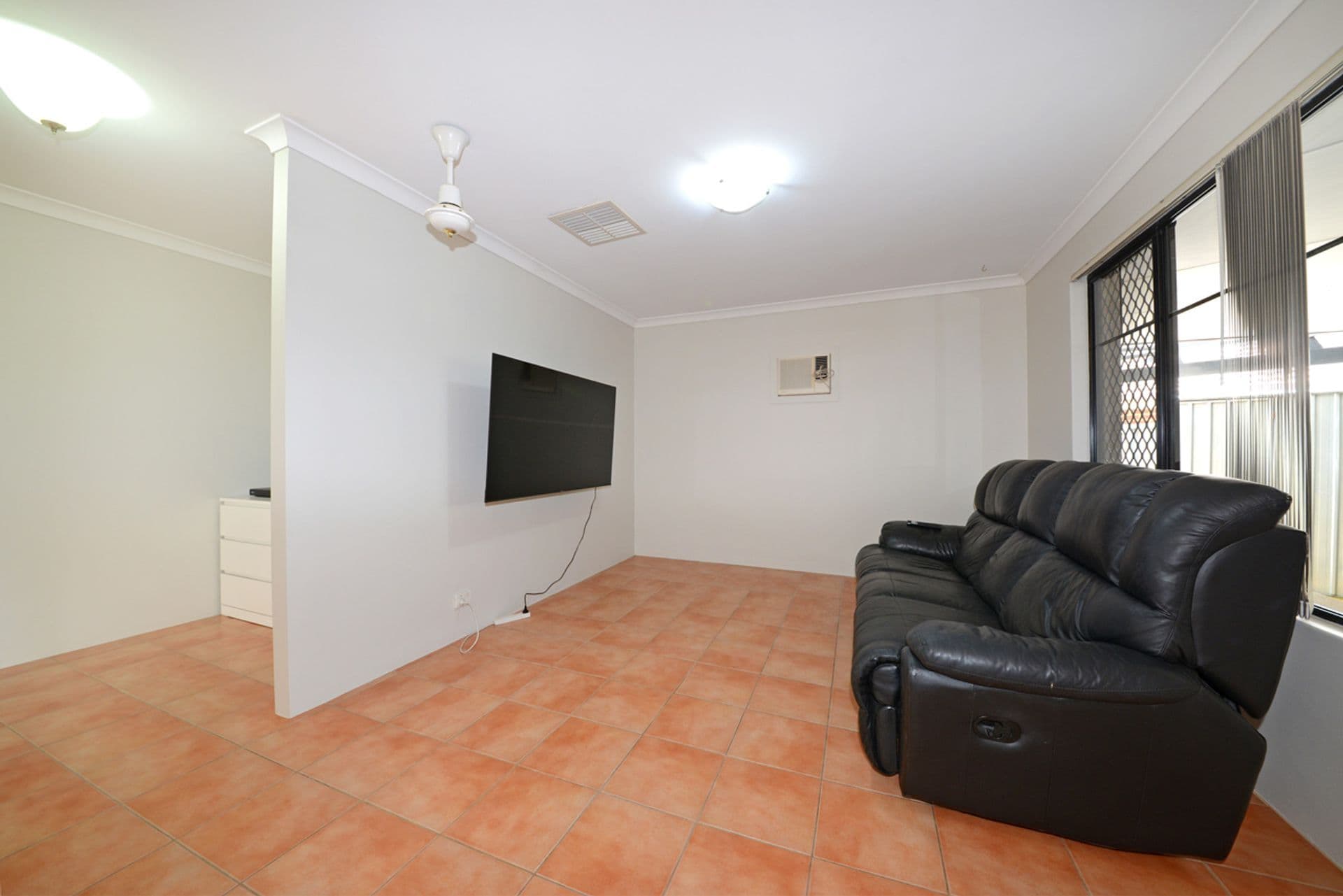 Unit 1, Ocean Keys Commercial Centre, 1868 Marmion Avenue, Clarkson, WA, 6030, Merriwa - Thumbnail 3