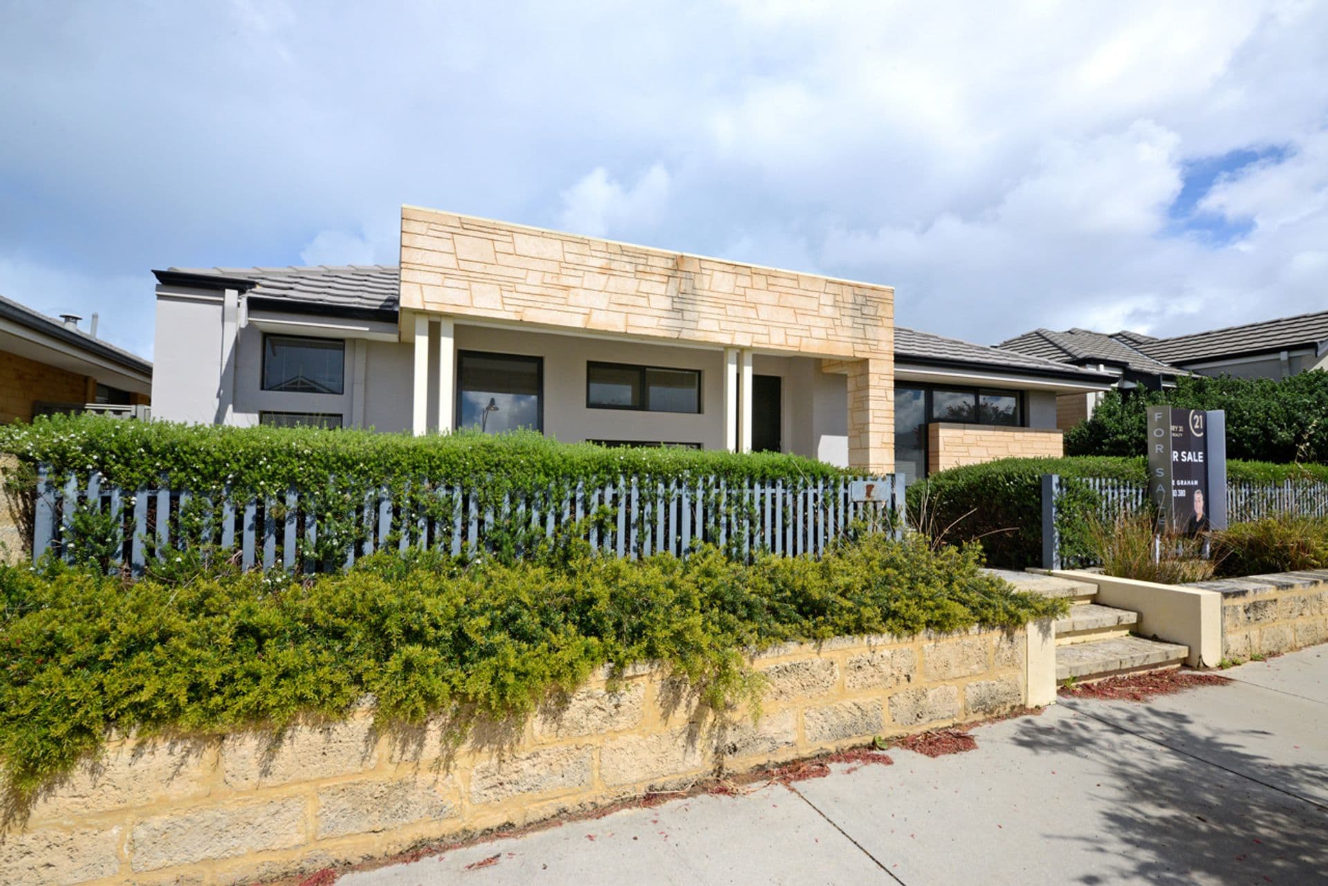7 Helmsley Parkway, Alkimos, WA, 6038, Alkimos - Thumbnail 2