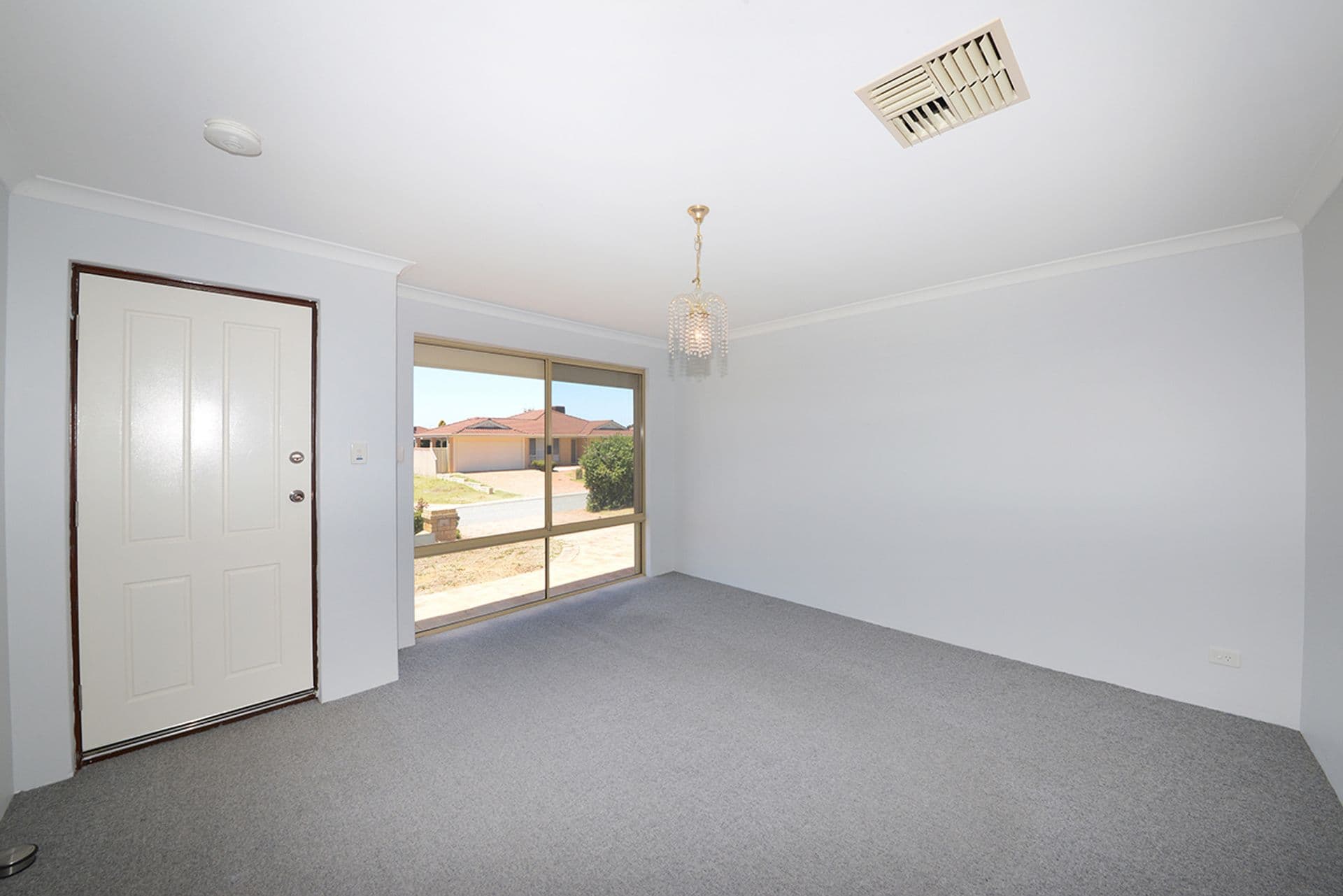 29 Highlander Place, Currambine, WA, 6028, Currambine - Thumbnail 4