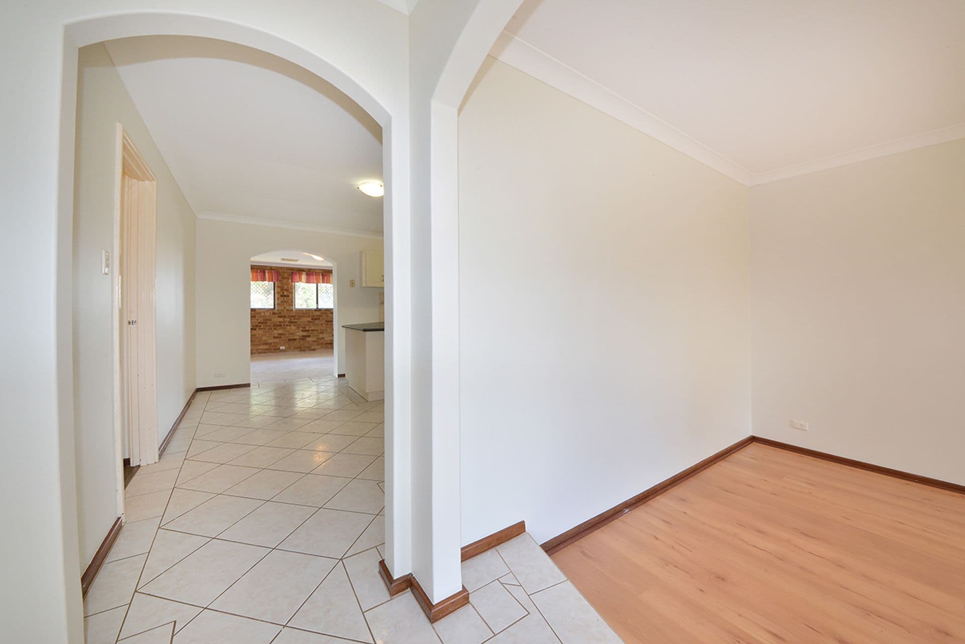 21 Grevillea Way, Heathridge, WA, 6027, Heathridge - Thumbnail 3