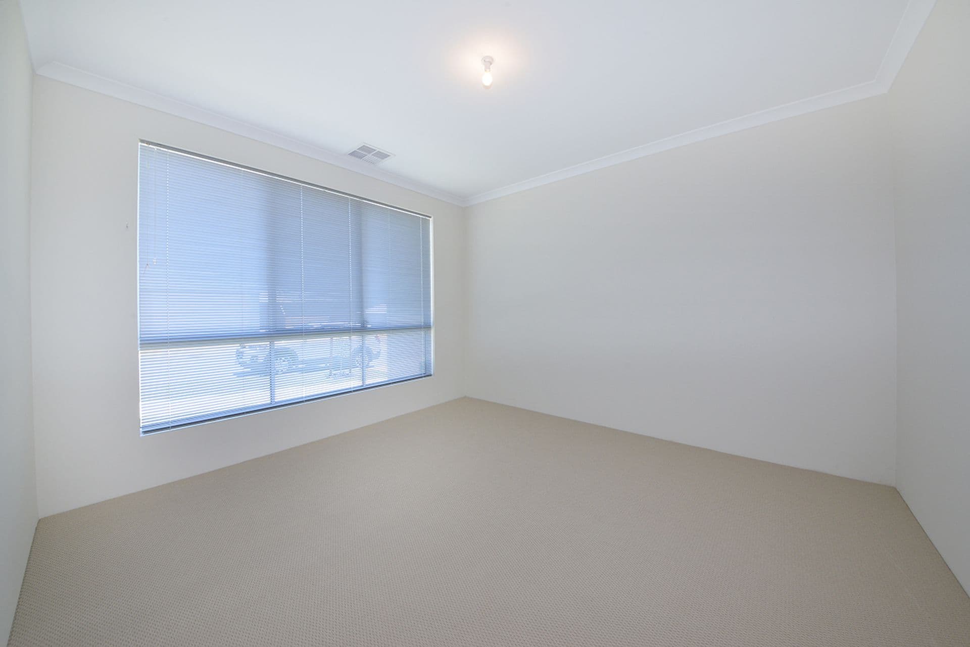 20 Brilliance Avenue, Eglinton, WA, 6034, Eglinton - Thumbnail 3