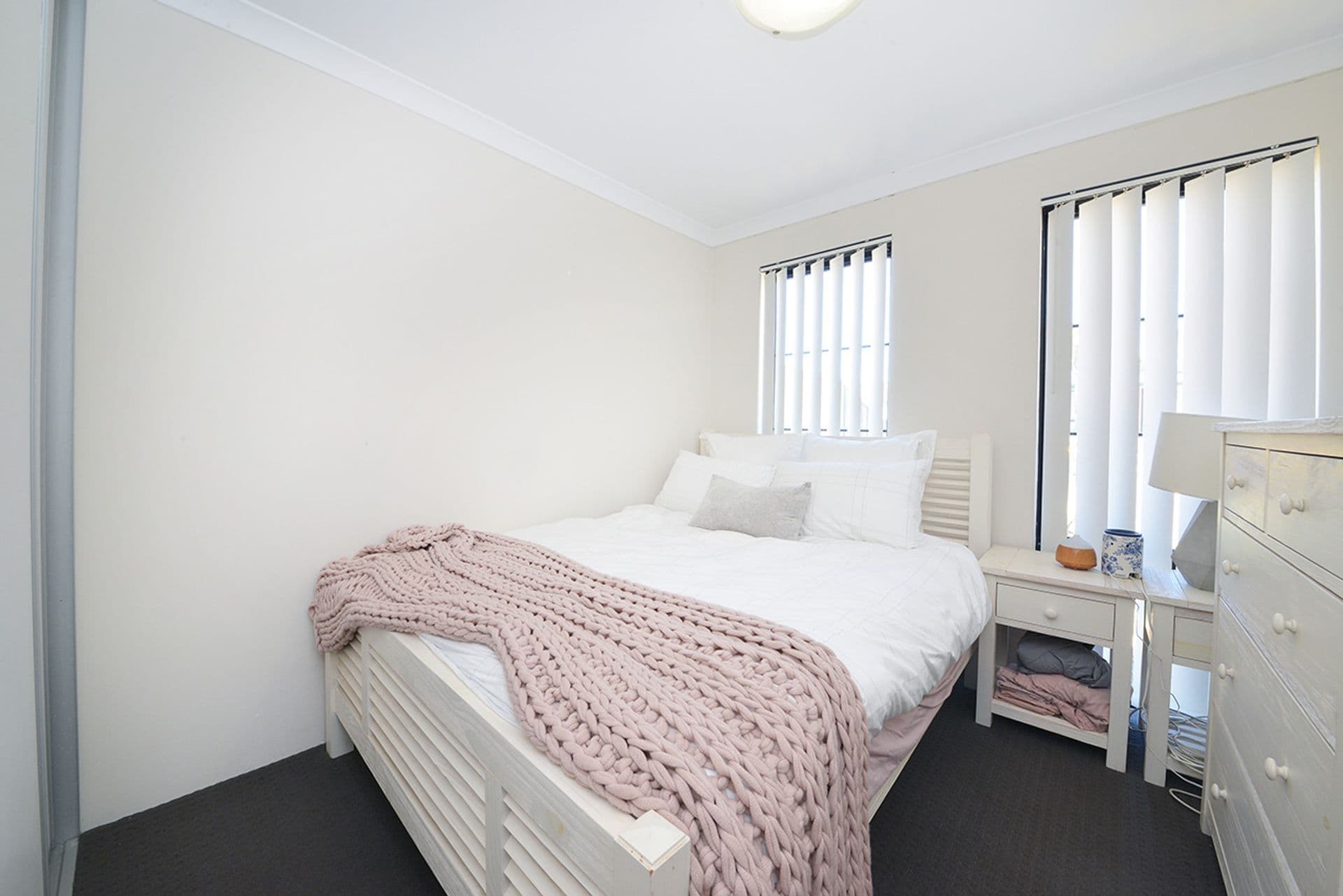 50 Dalvik Avenue, Merriwa, WA, 6030, Merriwa - Thumbnail 6