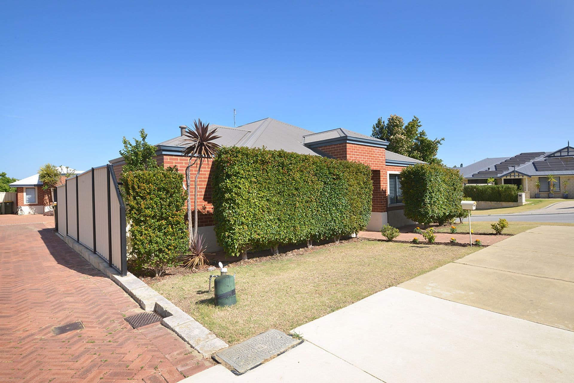 85 Observatory Drive, Clarkson, WA, 6030, Clarkson - Thumbnail 2