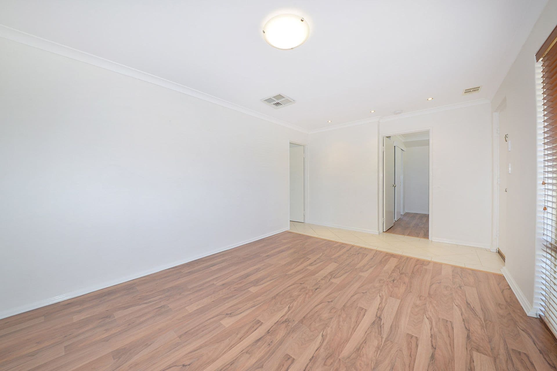 10 Bombala Close, Merriwa, WA, 6030, Merriwa - Thumbnail 4