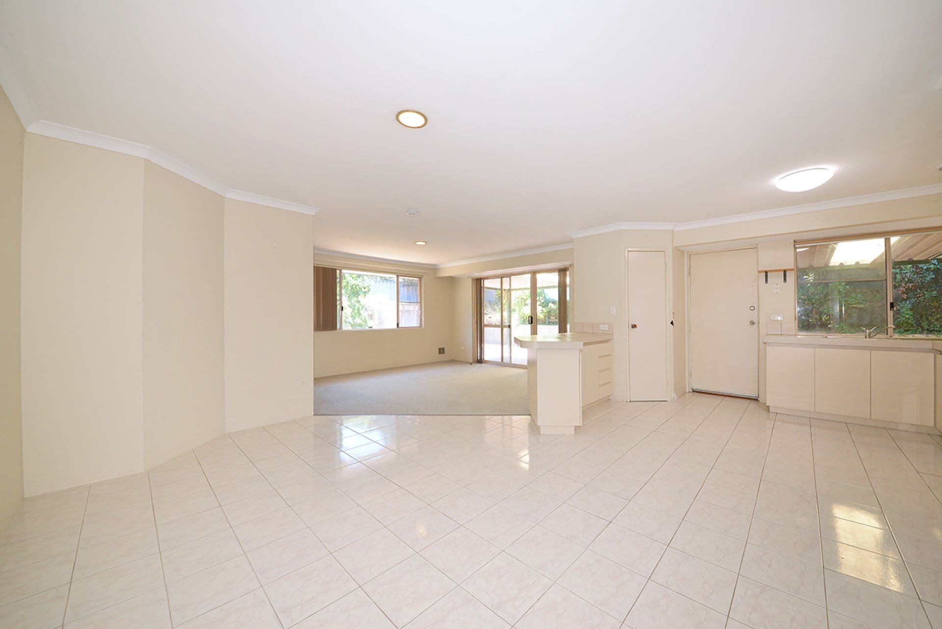 7 Orchid Court, Clarkson, WA, 6030, Clarkson - Thumbnail 8
