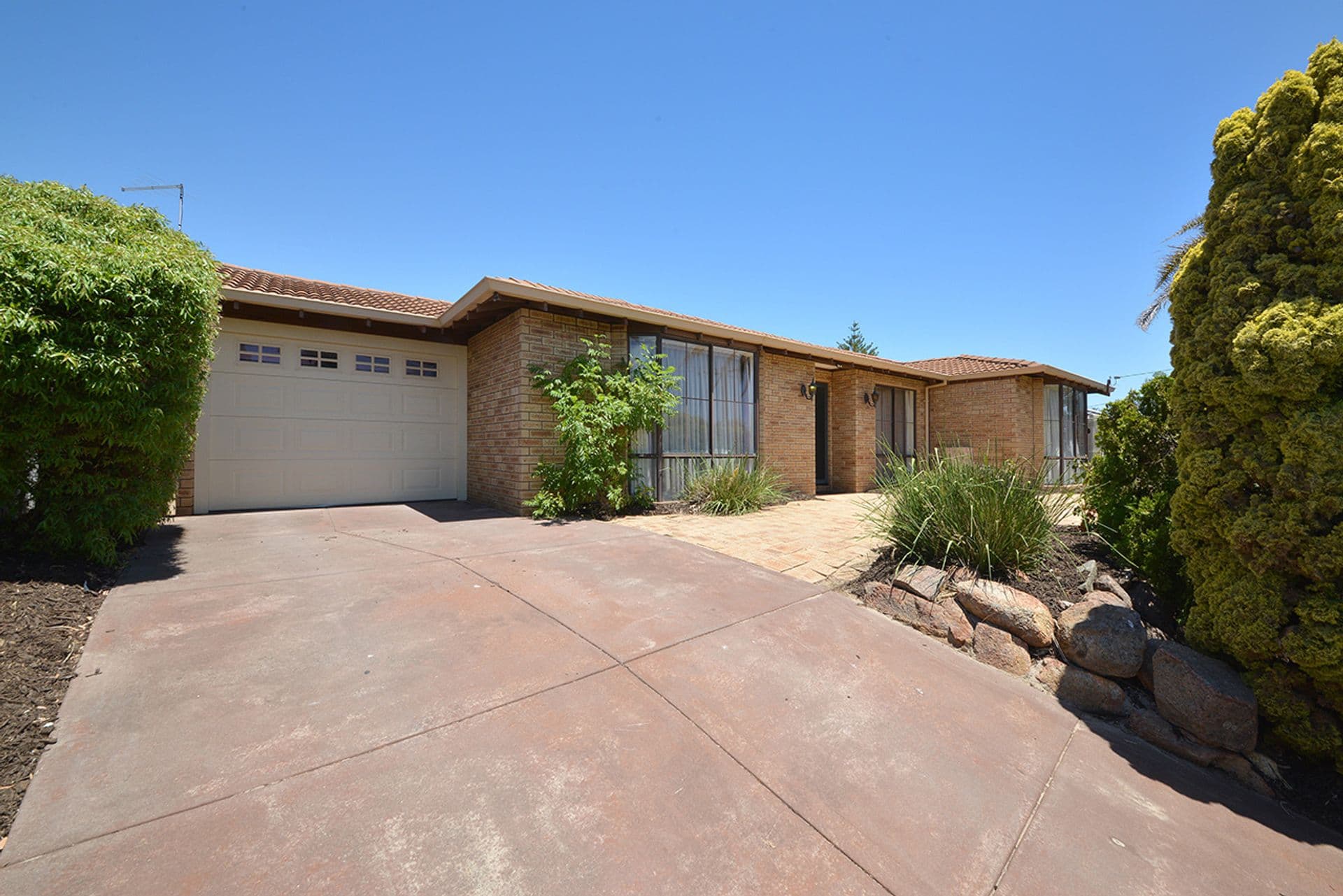 25 Melissa Street, Duncraig, WA, 6023, Duncraig - Thumbnail 2