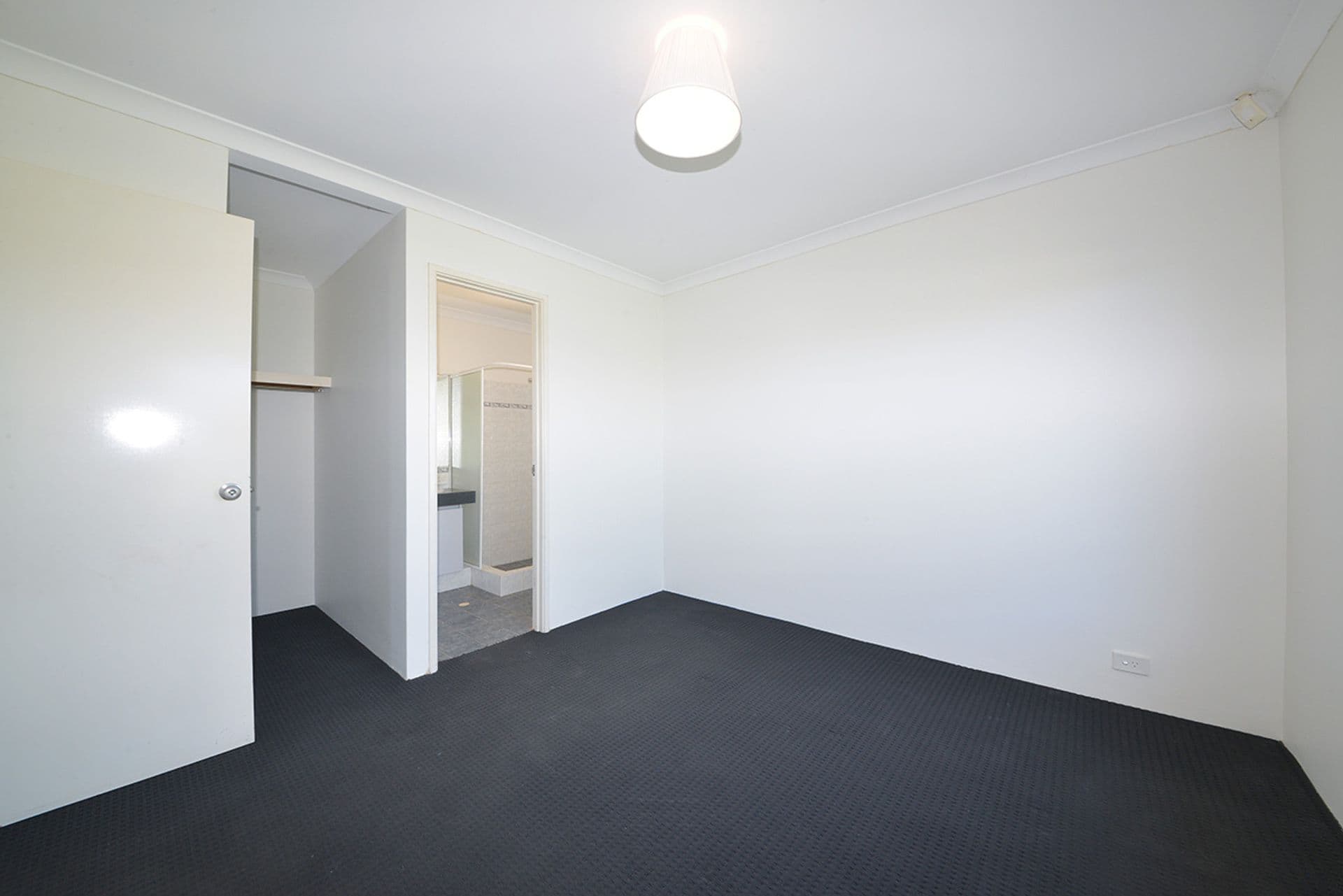 90 Seagrove Boulevard, Merriwa, WA, 6030, Merriwa - Thumbnail 5