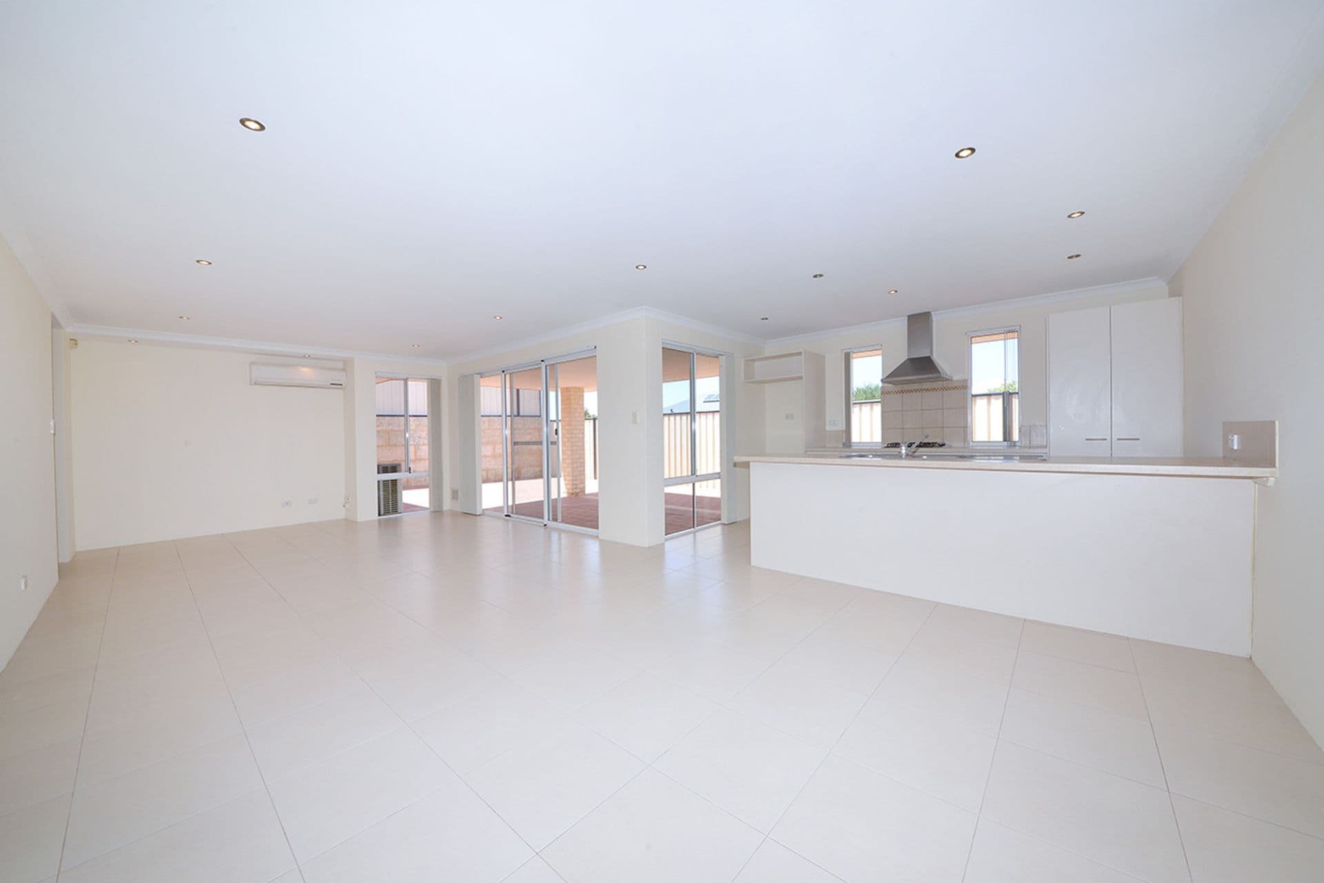 2 Fordham Avenue, Clarkson, WA, 6030, Clarkson - Thumbnail 6