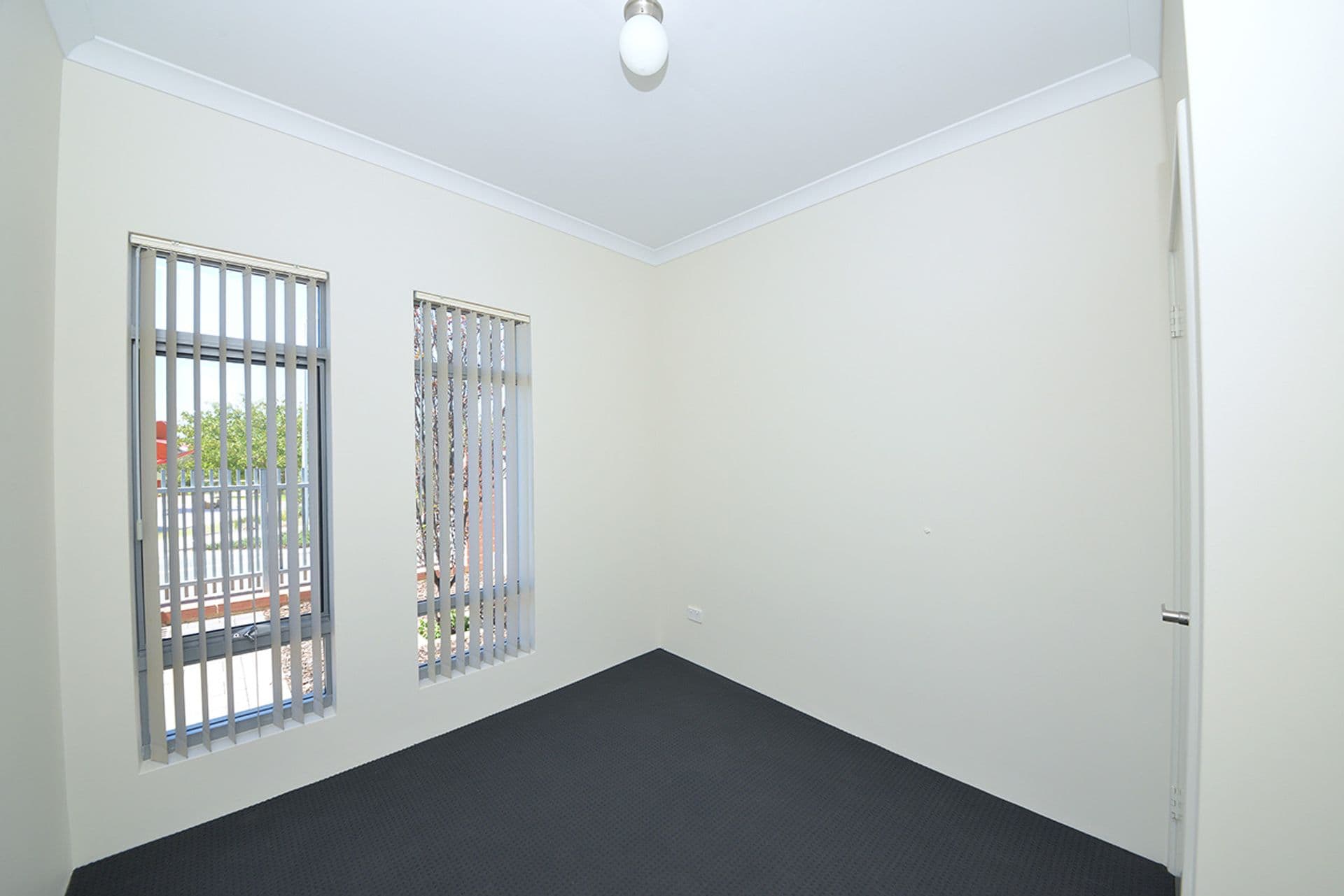 8 Drimmie Road, Clarkson, WA, 6030, Clarkson - Thumbnail 4