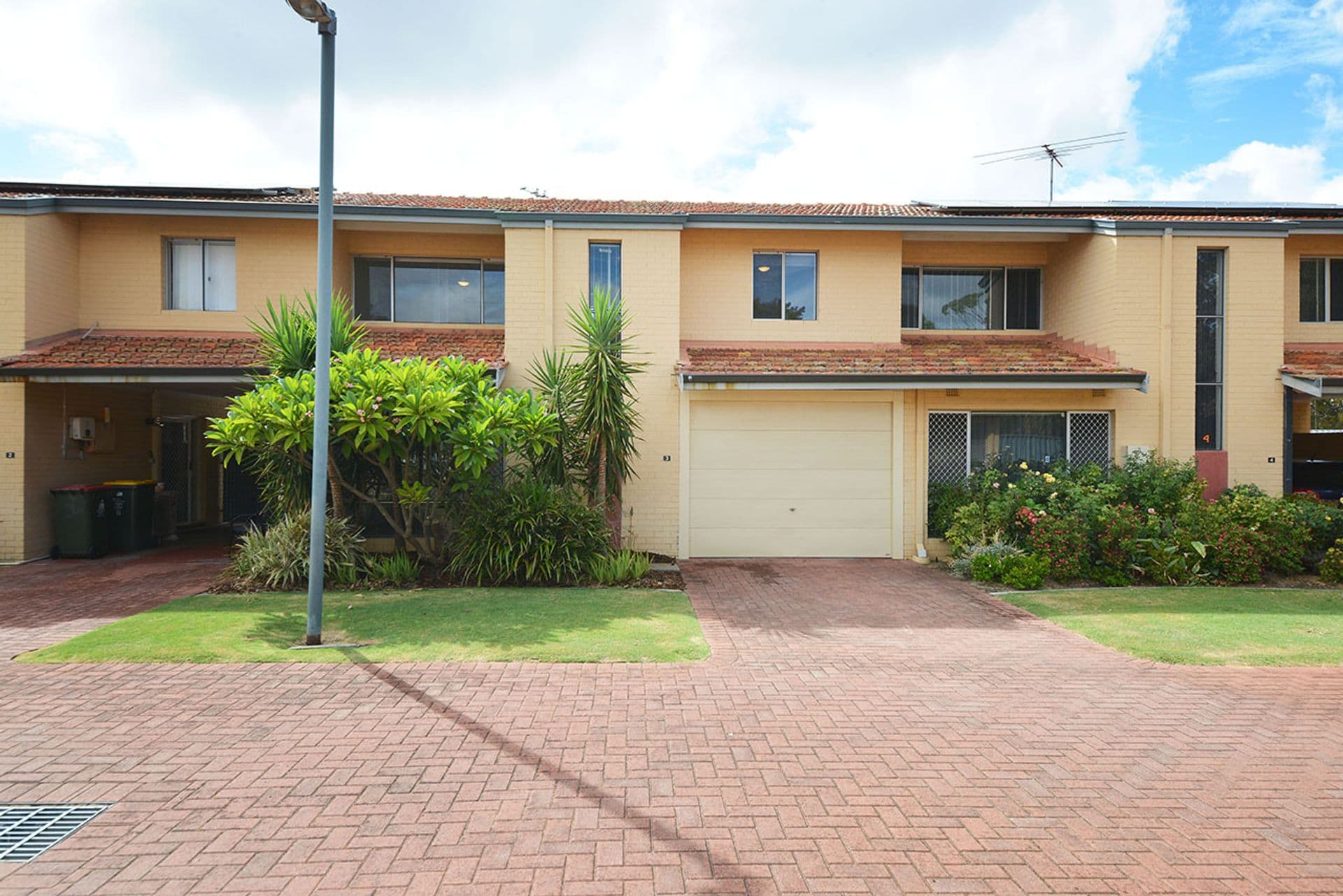 3/69 Tendring Way, Girrawheen, WA, 6064, Girrawheen - Image 1