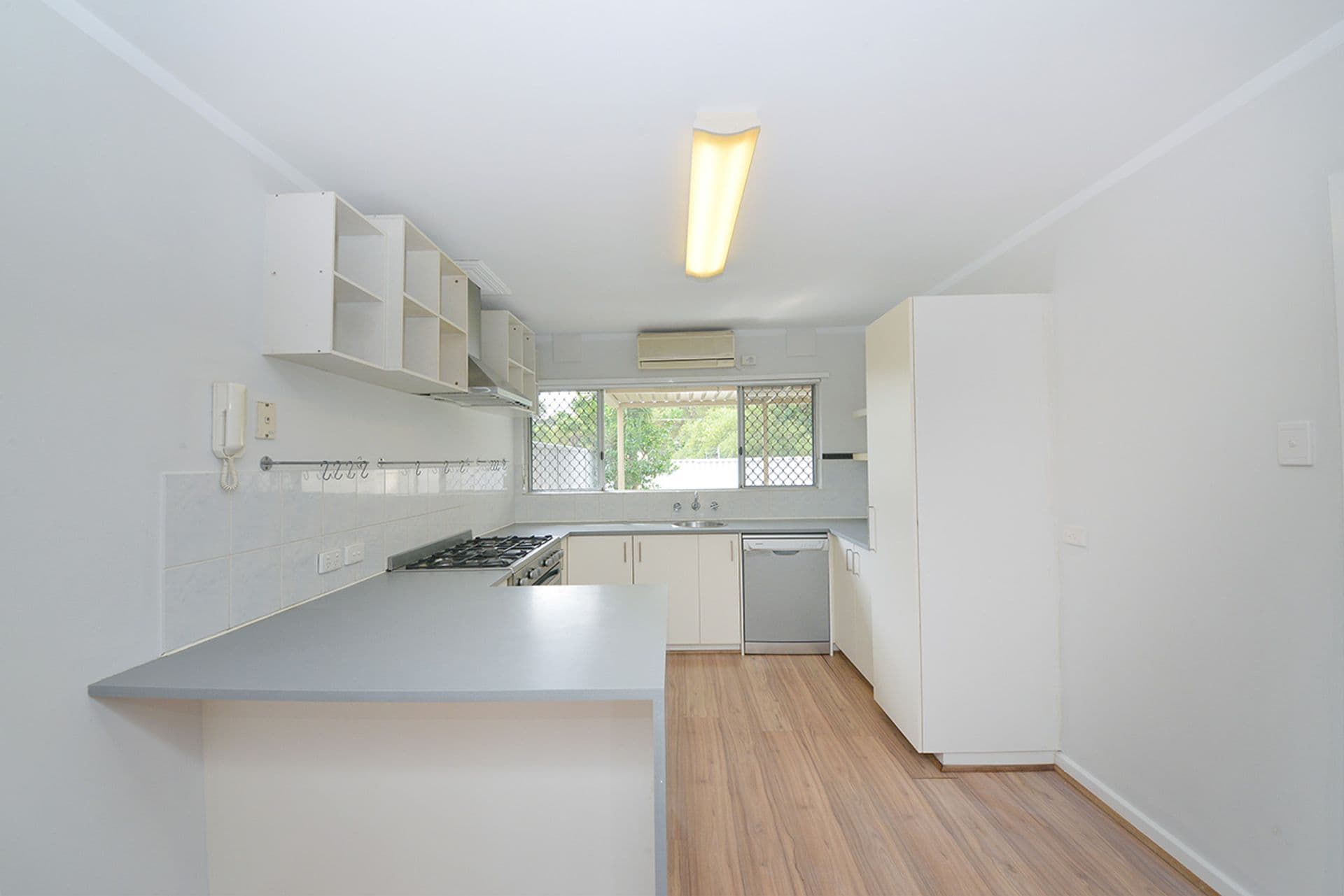 3/69 Tendring Way, Girrawheen, WA, 6064, Girrawheen - Thumbnail 6