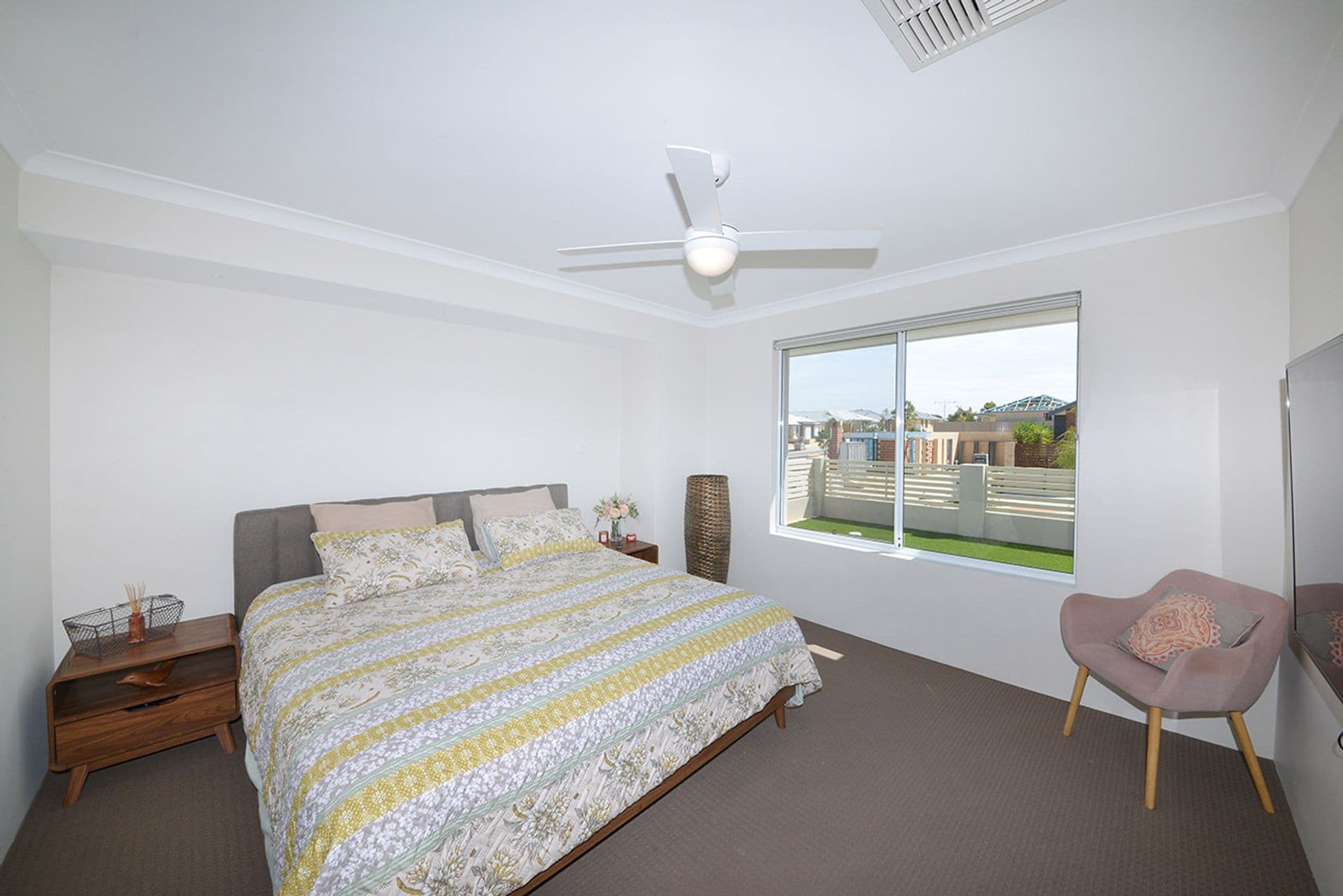 4 Rondo Way, Yanchep, WA, 6035, Yanchep - Thumbnail 4