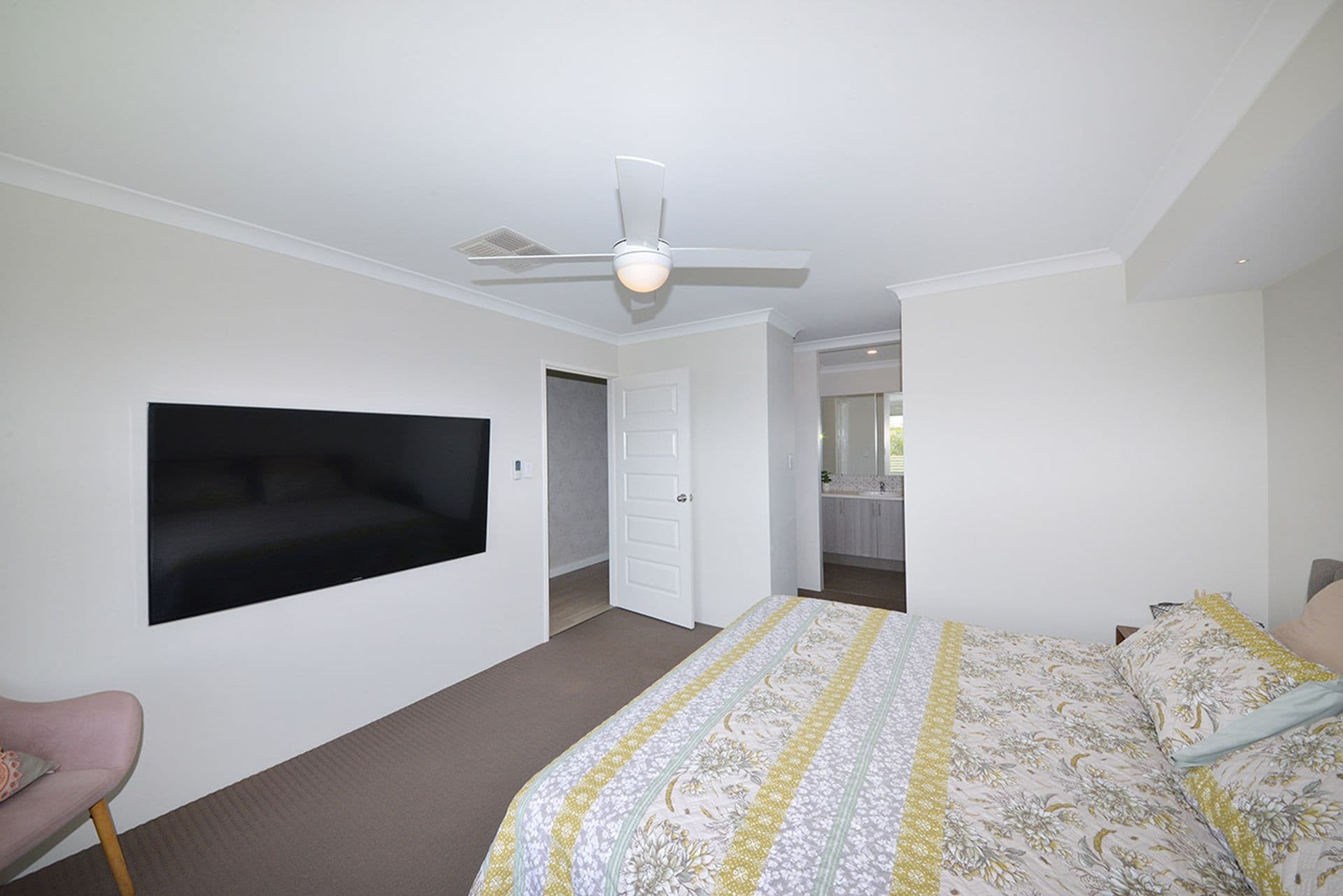 4 Rondo Way, Yanchep, WA, 6035, Yanchep - Thumbnail 5