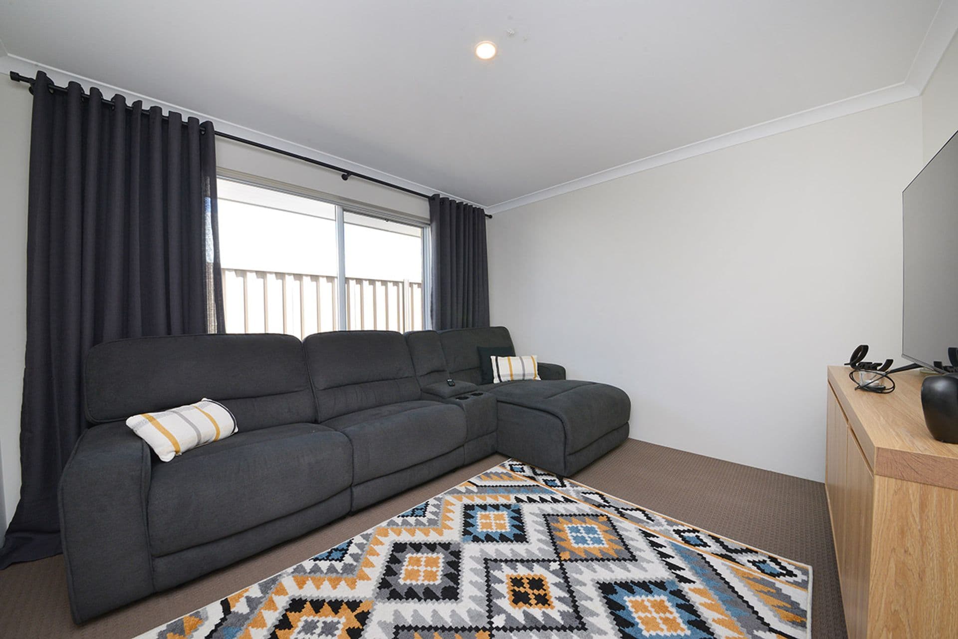 4 Rondo Way, Yanchep, WA, 6035, Yanchep - Thumbnail 8