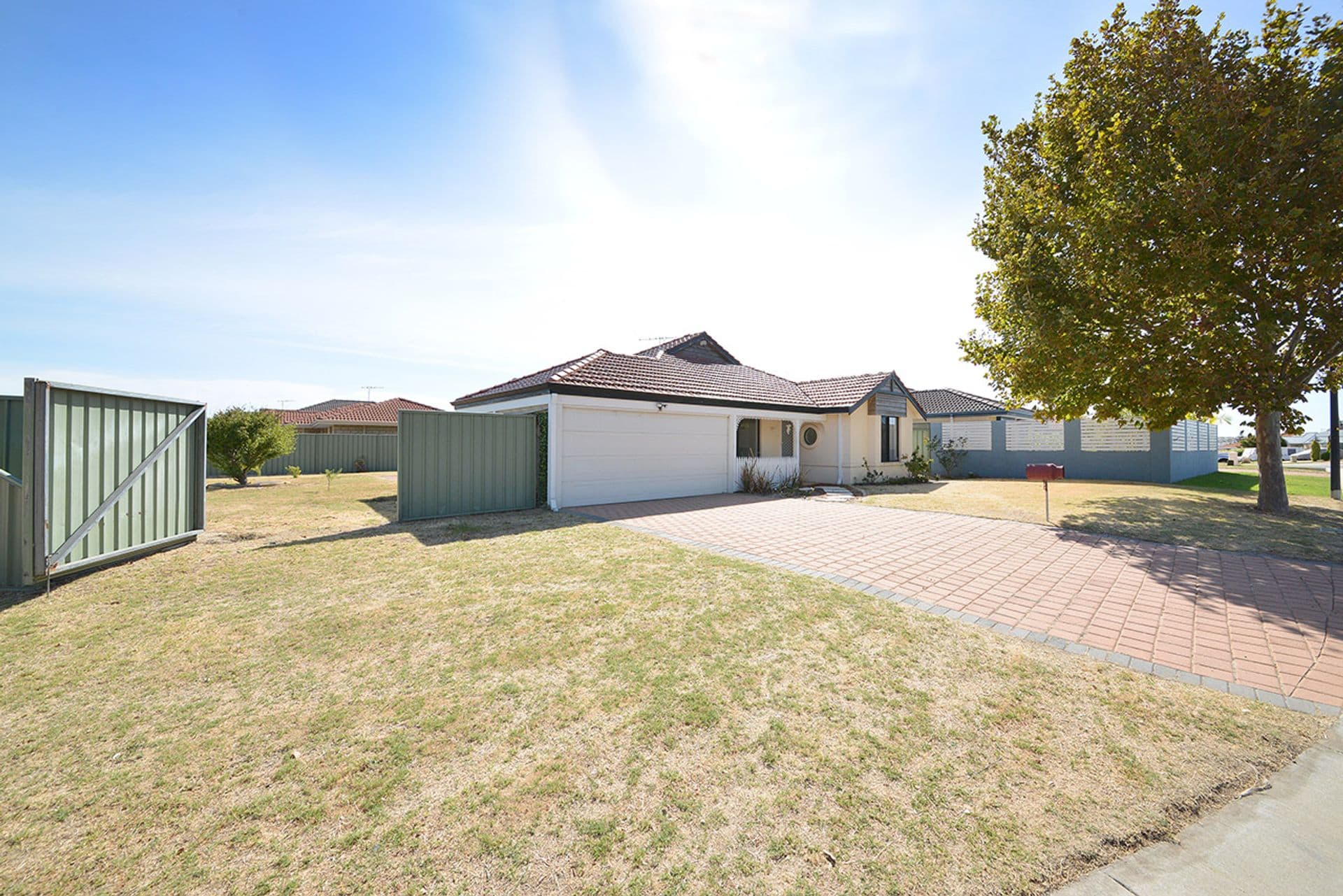 11 Seagrove Boulevard, Merriwa, WA, 6030, Merriwa - Thumbnail 2