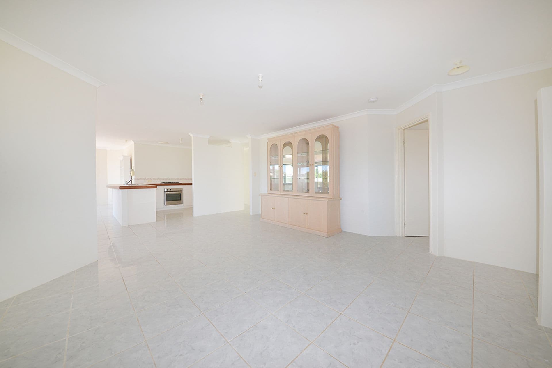 11 Seagrove Boulevard, Merriwa, WA, 6030, Merriwa - Thumbnail 7