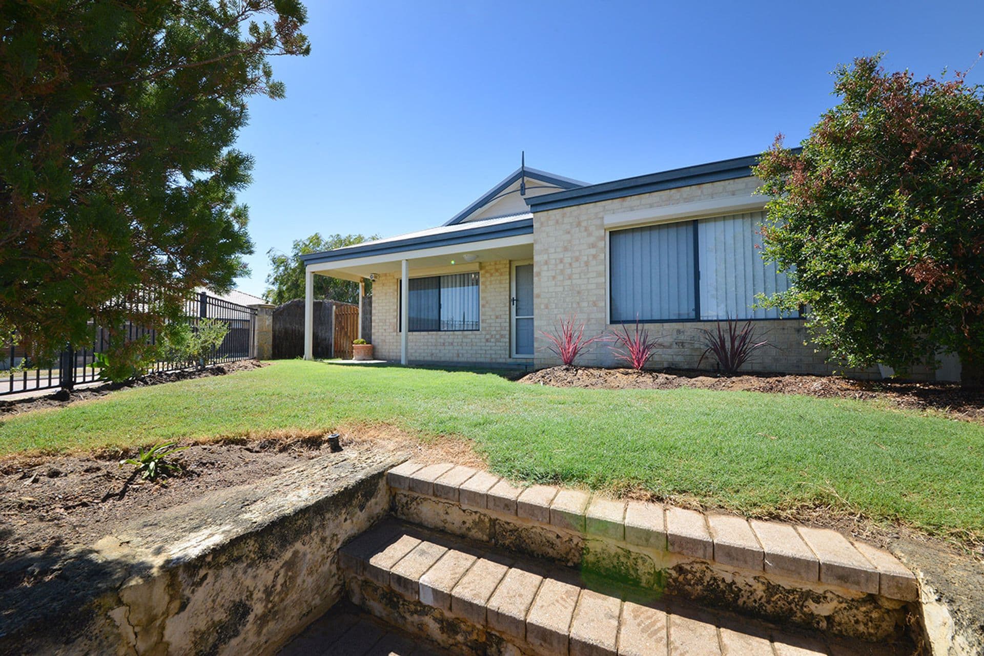 15 Moorlinch Street, Butler, WA, 6036, Butler - Thumbnail 2