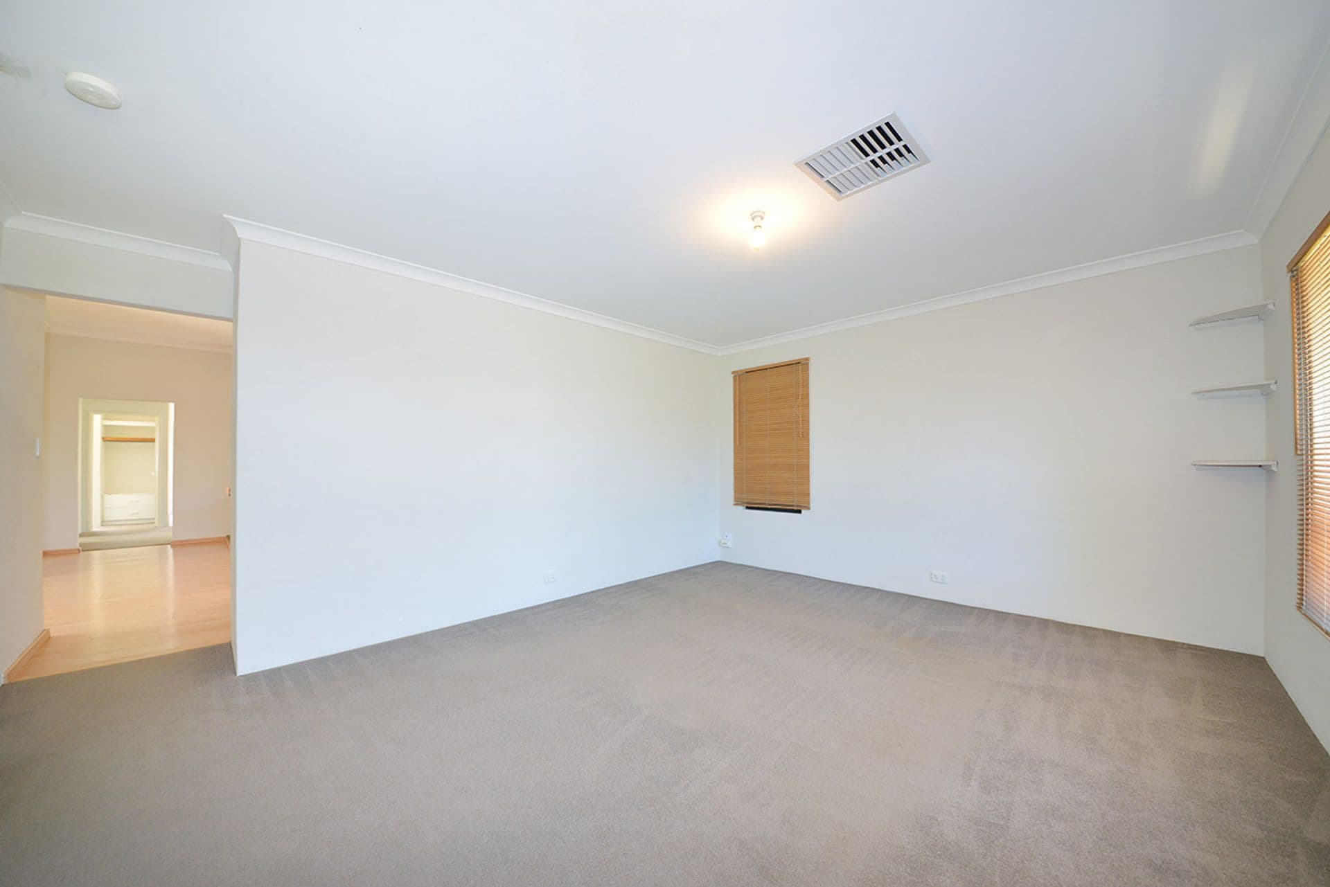 5 Turton Place, Quinns Rocks, WA, 6030, Quinns Rocks - Thumbnail 3