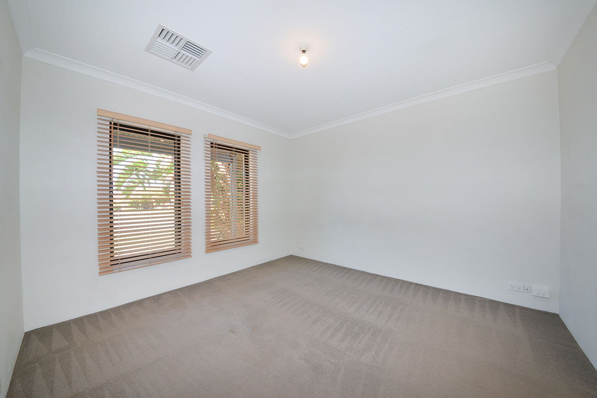 5 Turton Place, Quinns Rocks, WA, 6030, Quinns Rocks - Thumbnail 4