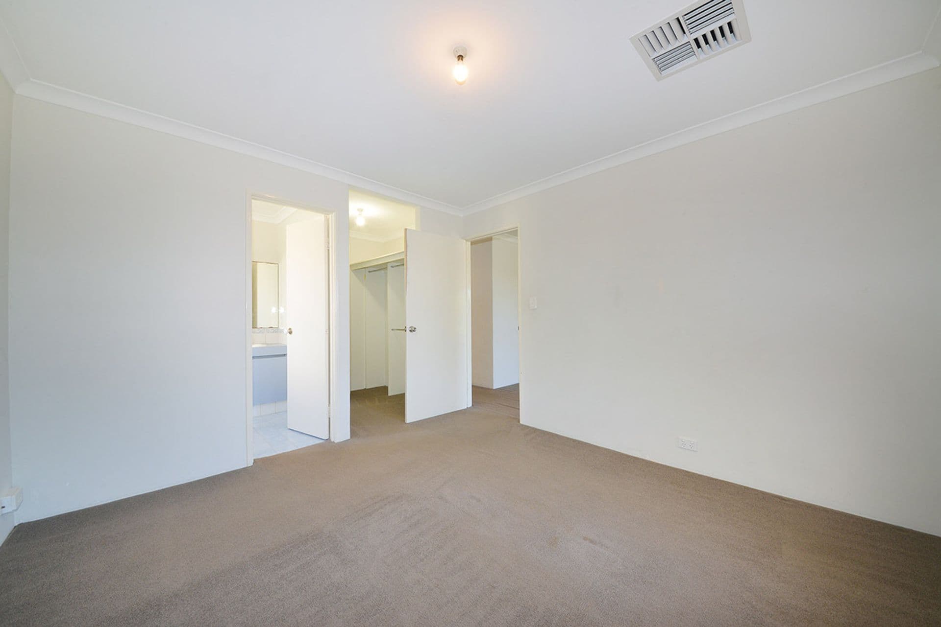 5 Turton Place, Quinns Rocks, WA, 6030, Quinns Rocks - Thumbnail 5