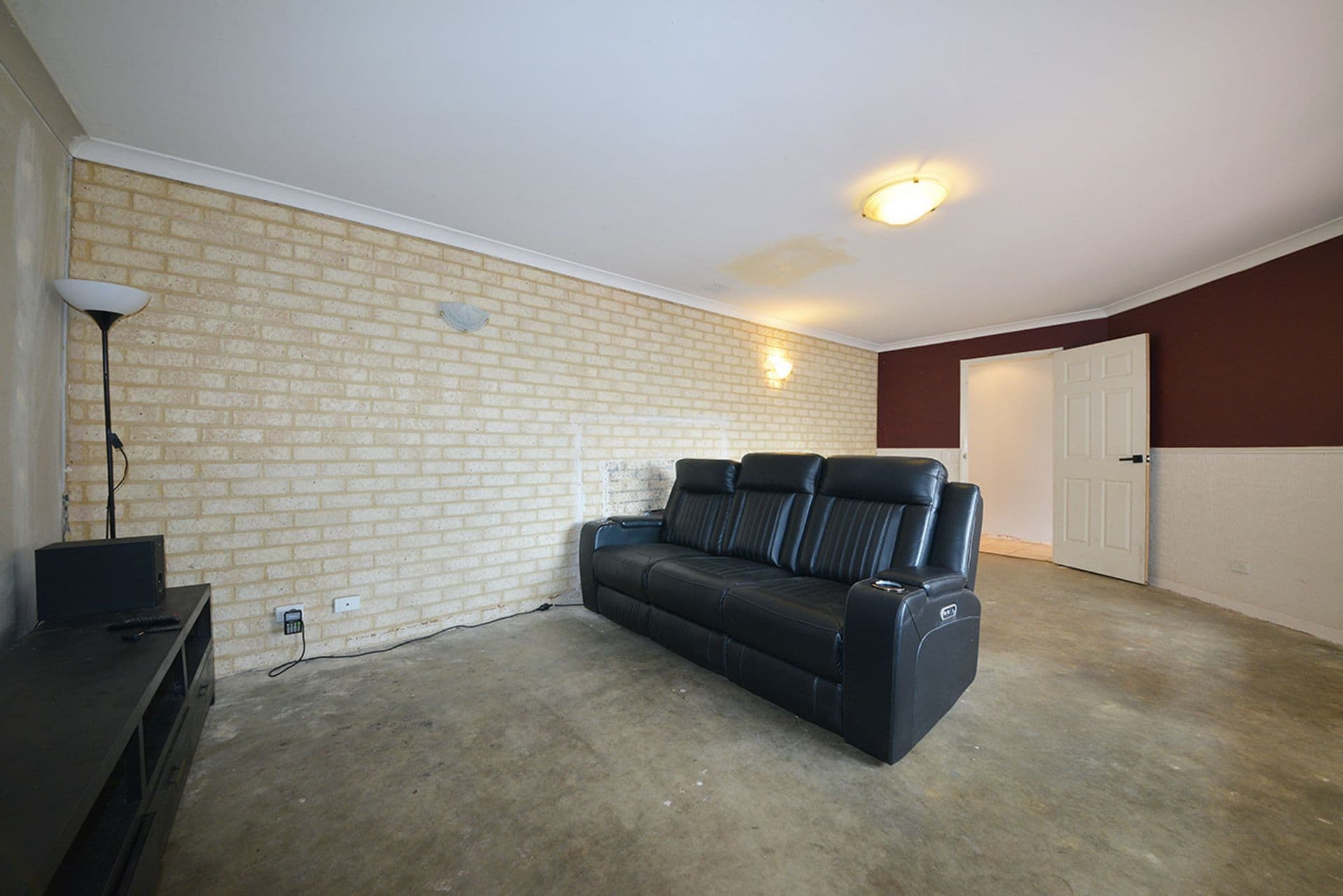 4 Stroud Court, Carramar, WA, 6031, Carramar - Thumbnail 6