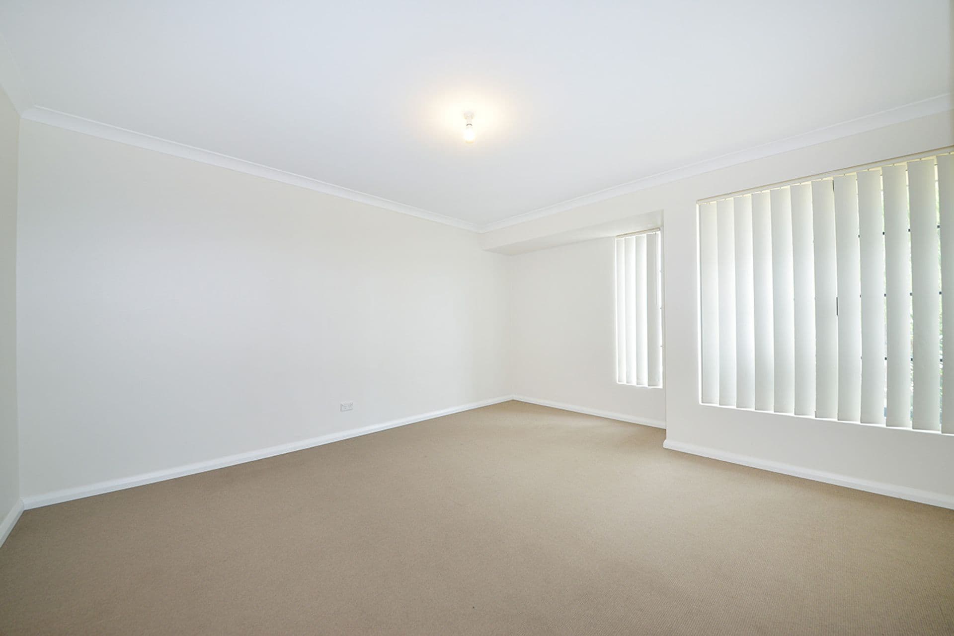 35 Elmhurst Drive, Clarkson, WA, 6030, Clarkson - Thumbnail 6