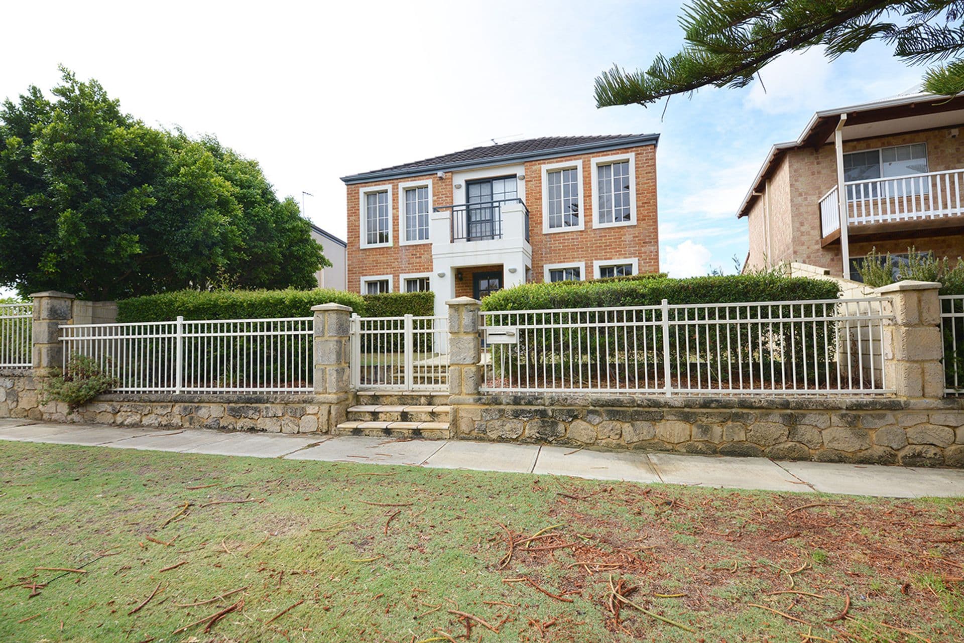 6 Halmstad Circle, Mindarie, WA, 6030, Mindarie - Image 1