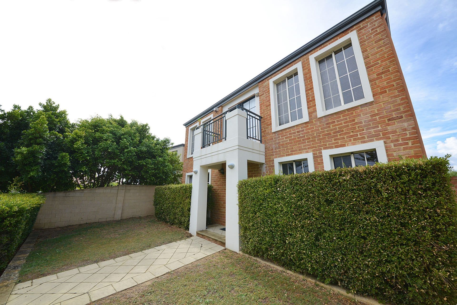 6 Halmstad Circle, Mindarie, WA, 6030, Mindarie - Thumbnail 3