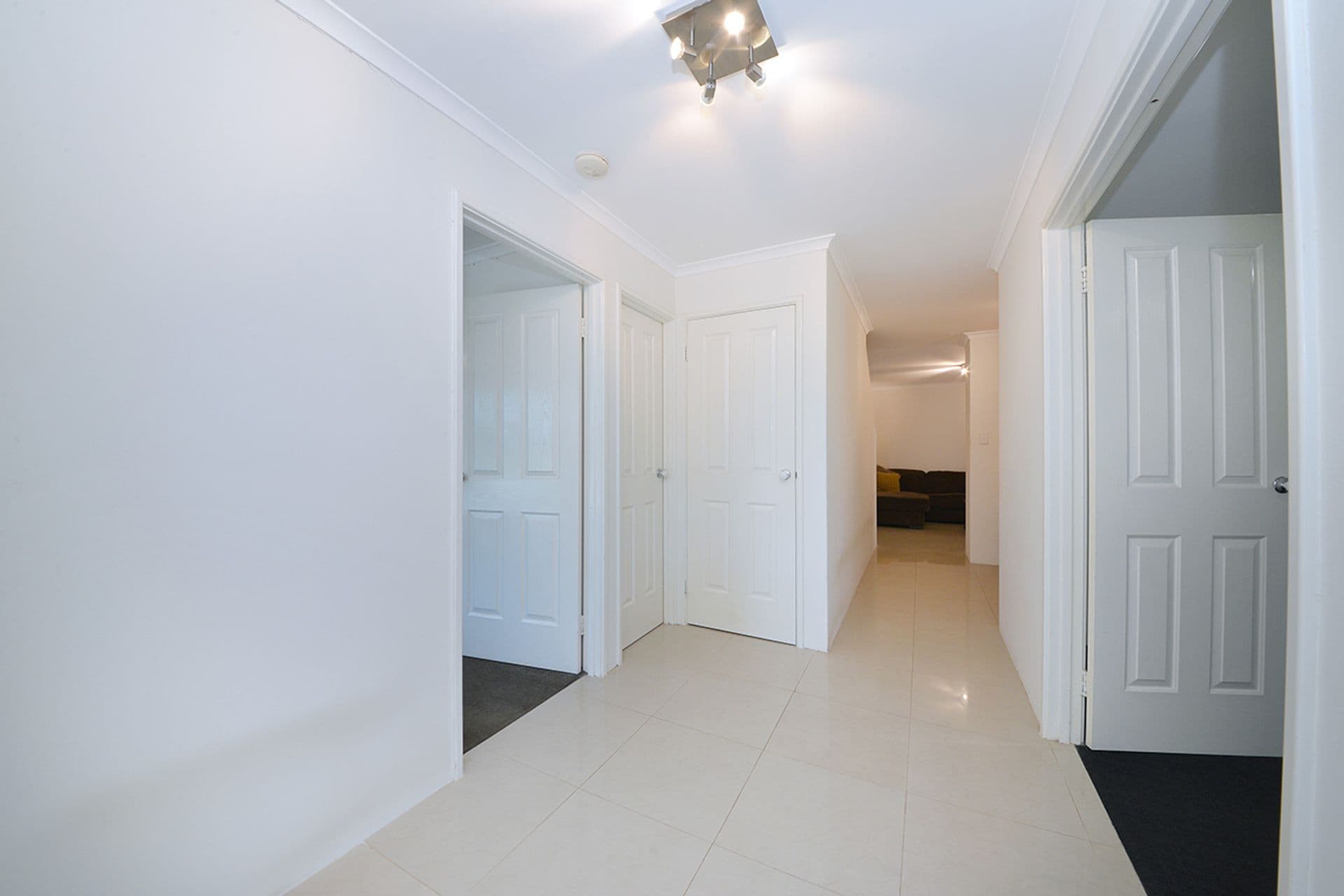 14 Kilgetty Gate, Butler, WA, 6036, Butler - Thumbnail 2