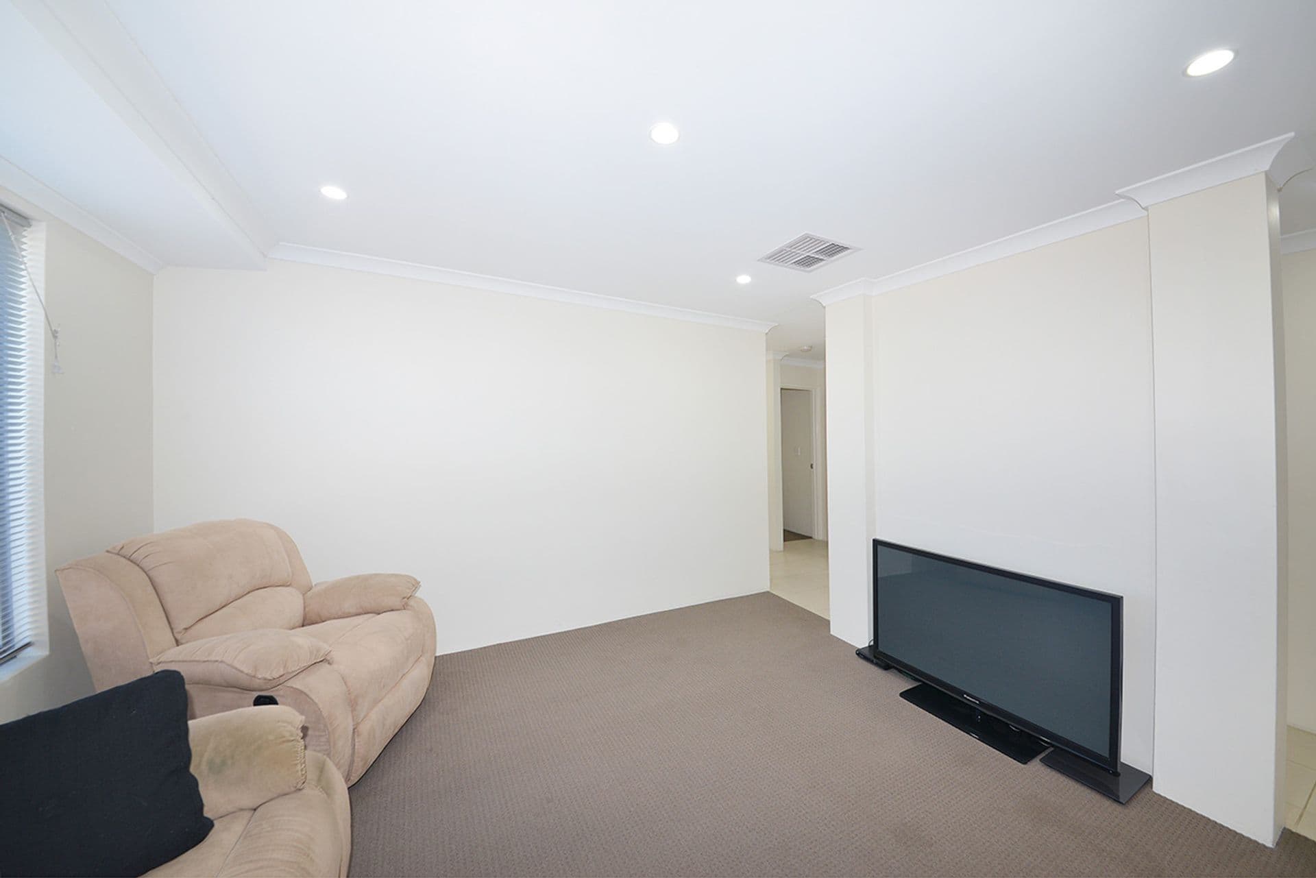 47 Hollyford Parade, Butler, WA, 6036, Butler - Thumbnail 8