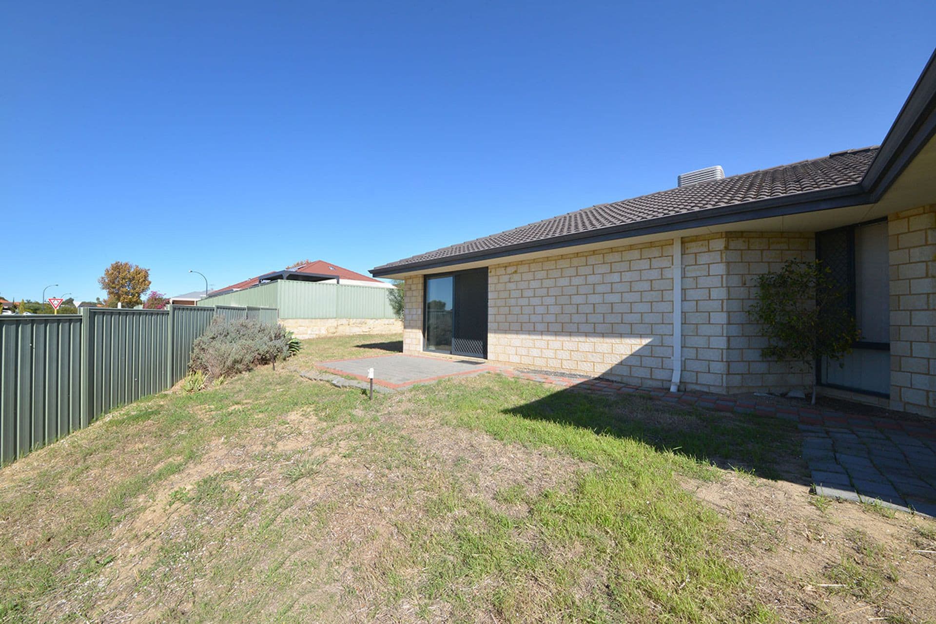 1 Hardwood Turn, Merriwa, WA, 6030, Merriwa - Thumbnail 2