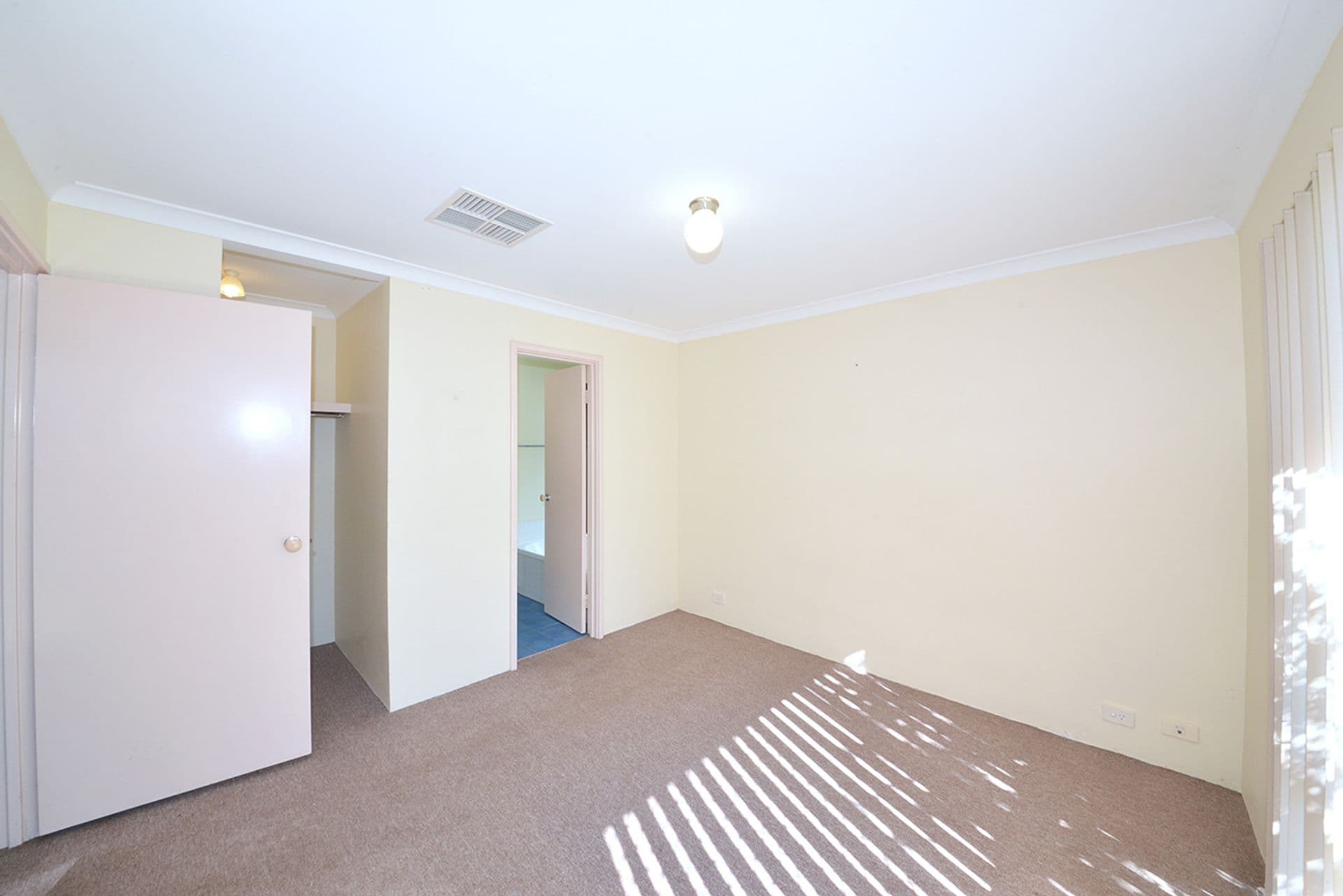 1 Hardwood Turn, Merriwa, WA, 6030, Merriwa - Thumbnail 7