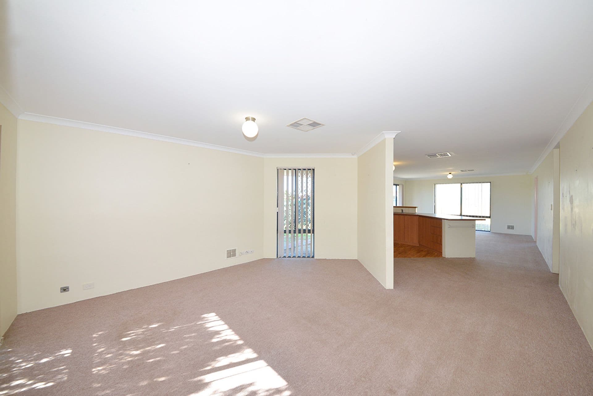 1 Hardwood Turn, Merriwa, WA, 6030, Merriwa - Thumbnail 5