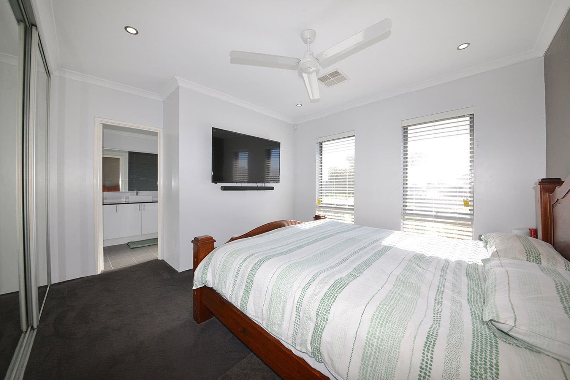 19 Equinox Avenue, Eglinton, WA, 6034, Eglinton - Thumbnail 2