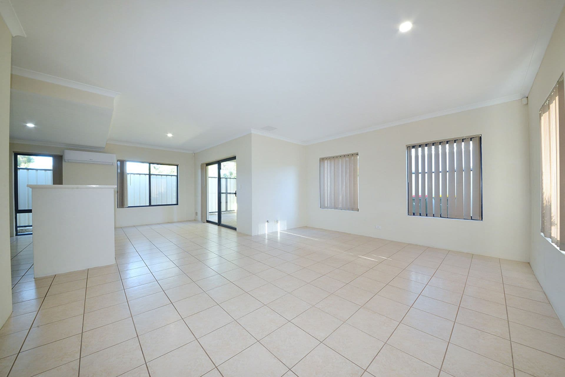 29 Oakpark Green, Clarkson, WA, 6030, Clarkson - Thumbnail 2