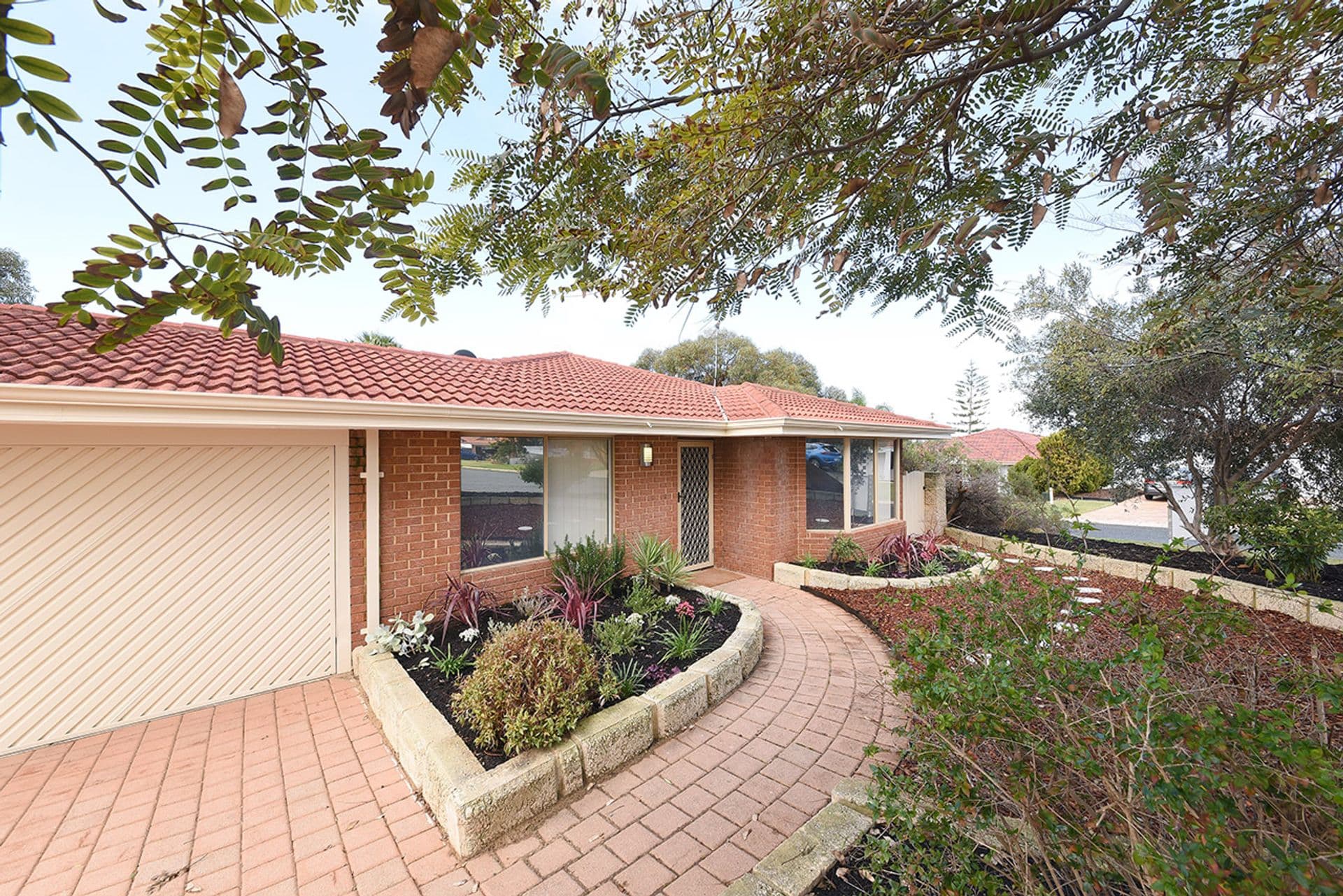 2 Doon Court, Kinross, WA, 6028, Kinross - Thumbnail 2