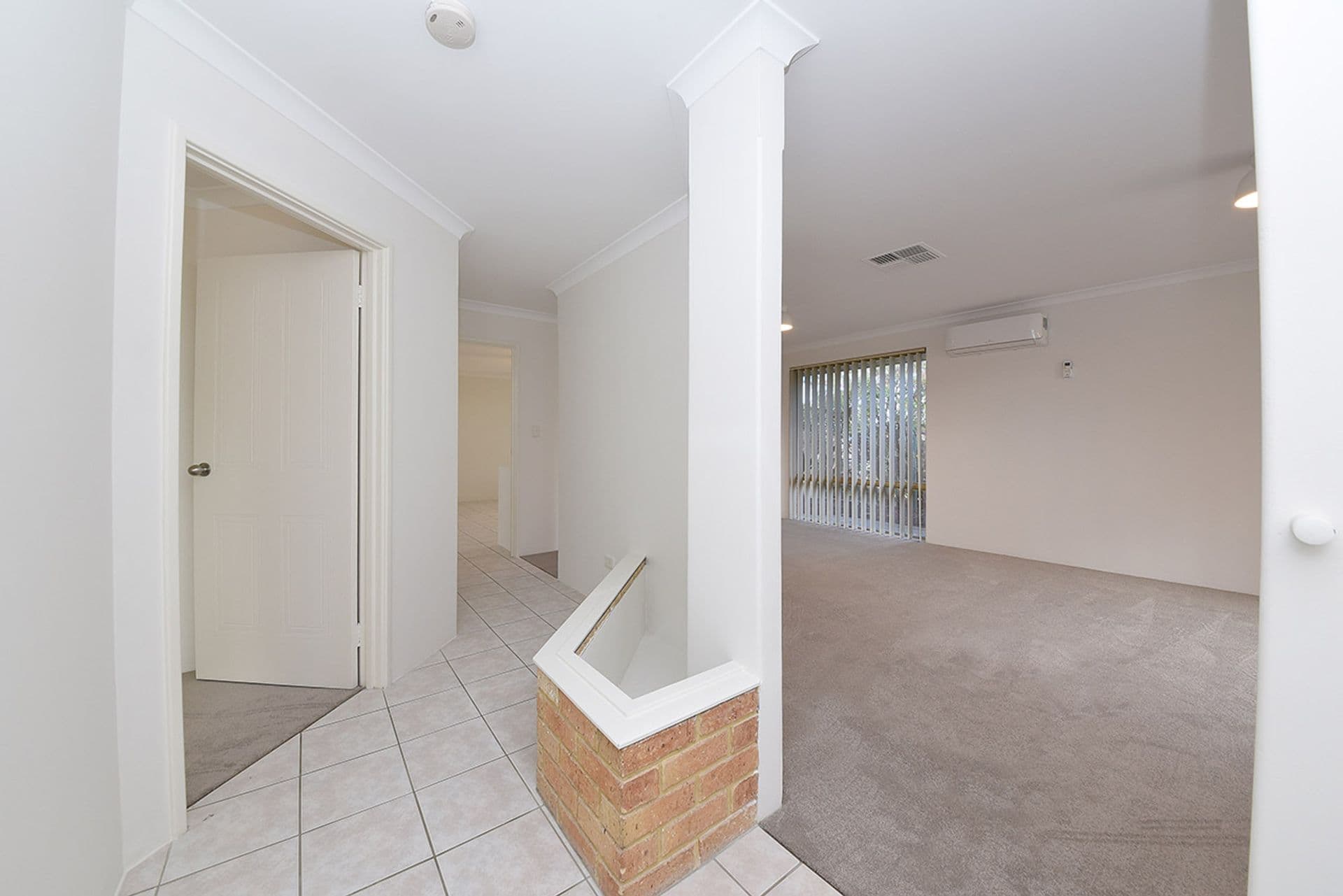 2 Doon Court, Kinross, WA, 6028, Kinross - Thumbnail 4