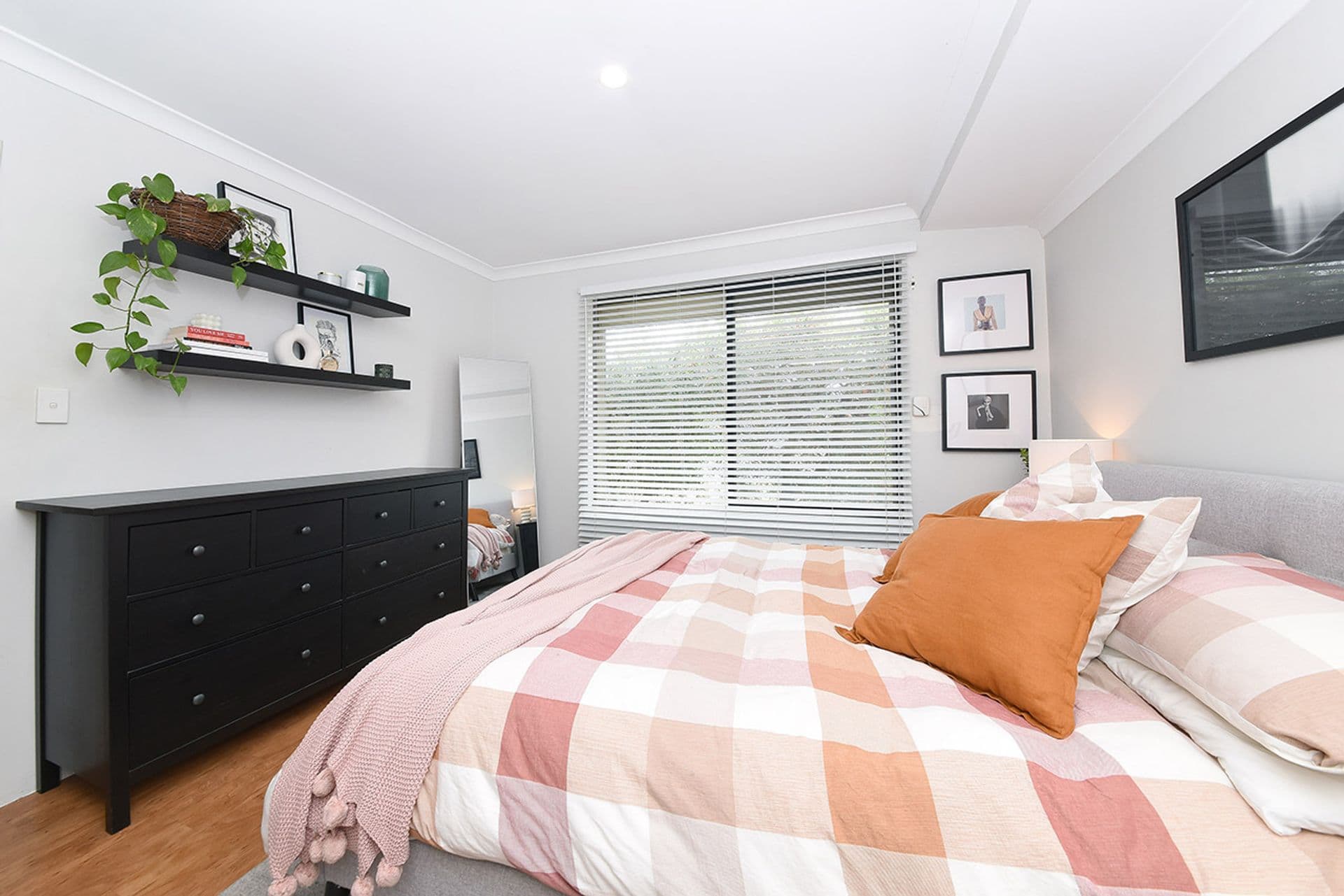6 Wedge Way, Merriwa, WA, 6030, Merriwa - Thumbnail 5