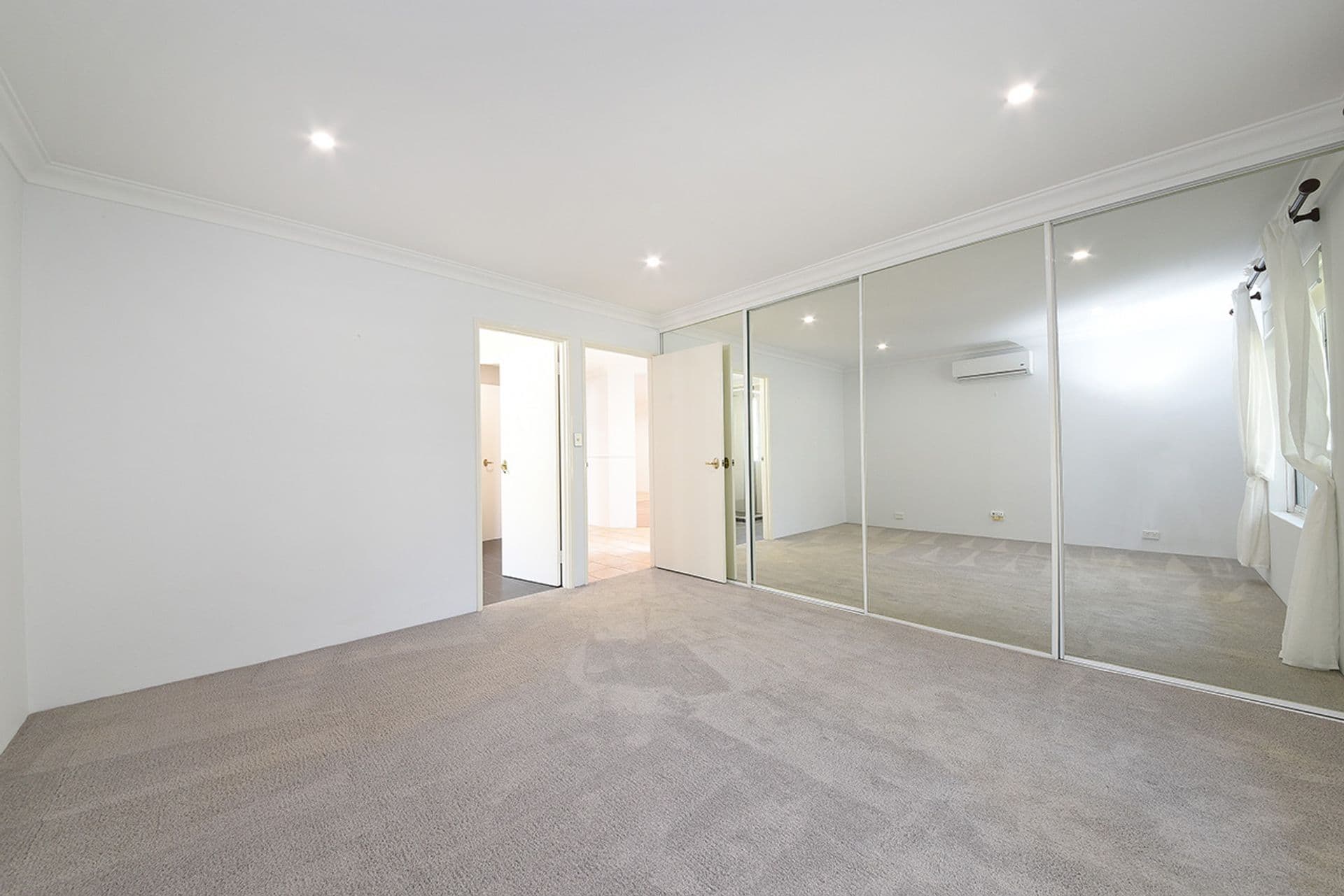 44 Savona Grove, Mindarie, WA, 6030, Mindarie - Thumbnail 5