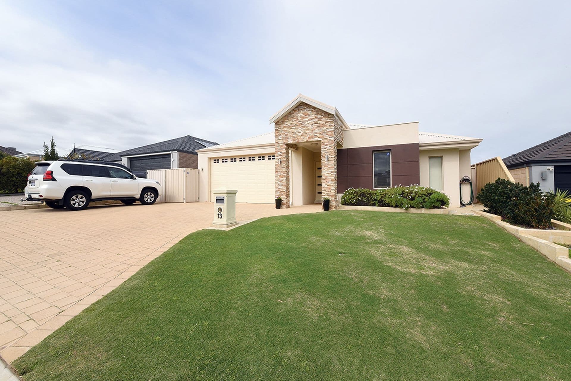 13 Oakbank Crescent, Butler, WA, 6036, Butler - Thumbnail 3